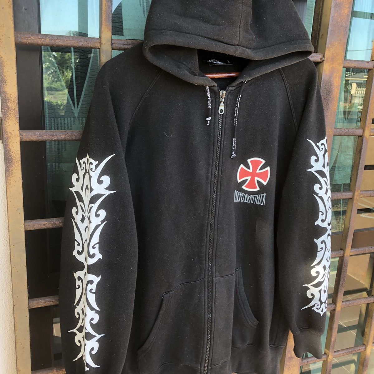 Independent Truck Co. Speciel Made Independent Trick Zipper Hodie Size US L / EU 52-54 / 3 - 2 Thumbnail