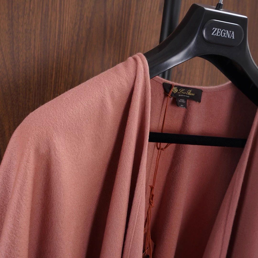 Loro Piana Loro Piana 100% Cashmere Gradient Large Wrap Women Size L / US 10 / IT 46 - 5 Thumbnail