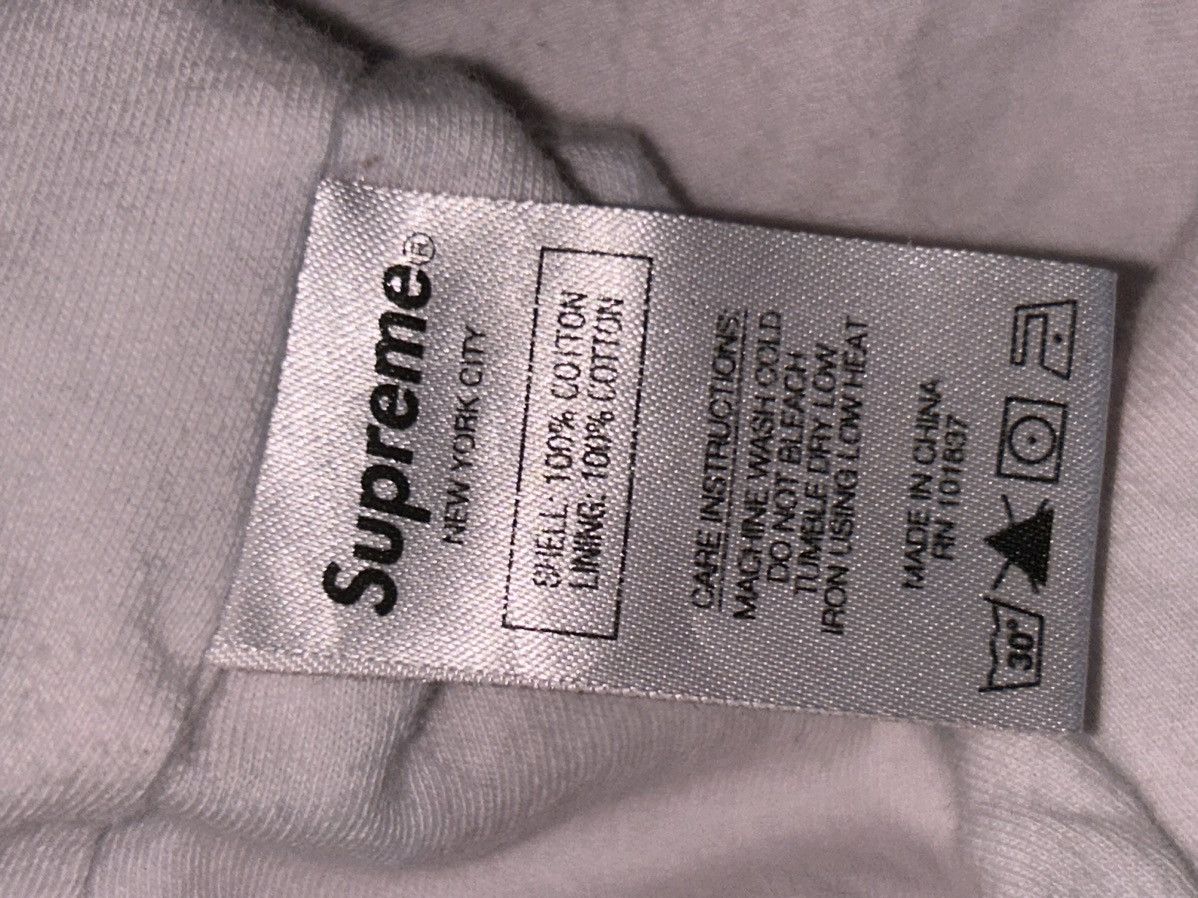 Supreme Supreme Labels Pique Short SS21 size XL Shorts Size US 36 / EU 52 - 9 Thumbnail