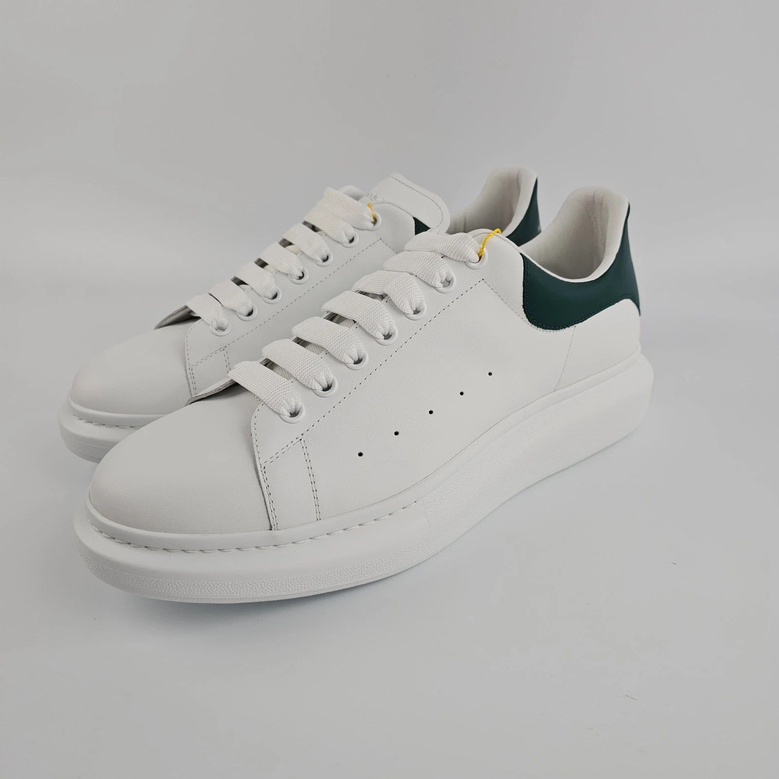 MCQUEEN Oversized $590 Men's Wht/Grn Lthr Sneakers