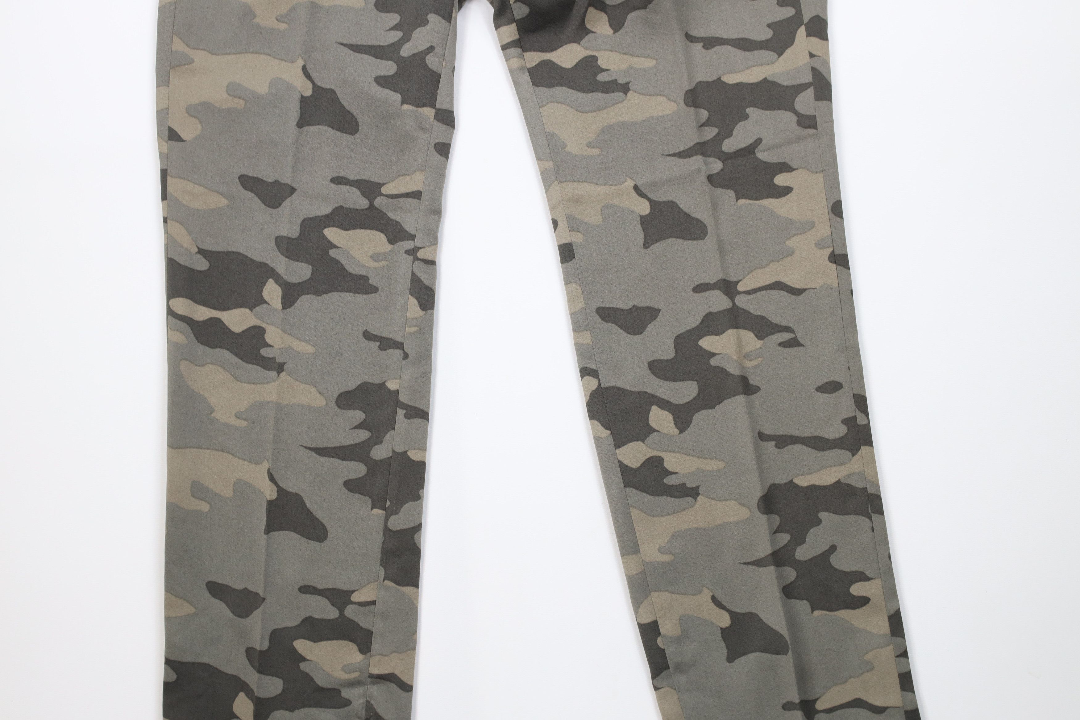 Banana Republic New Banana Republic Mid Rise Straight Leg Camouflage Pants Size 28" / US 6 / IT 42 - 3 Thumbnail