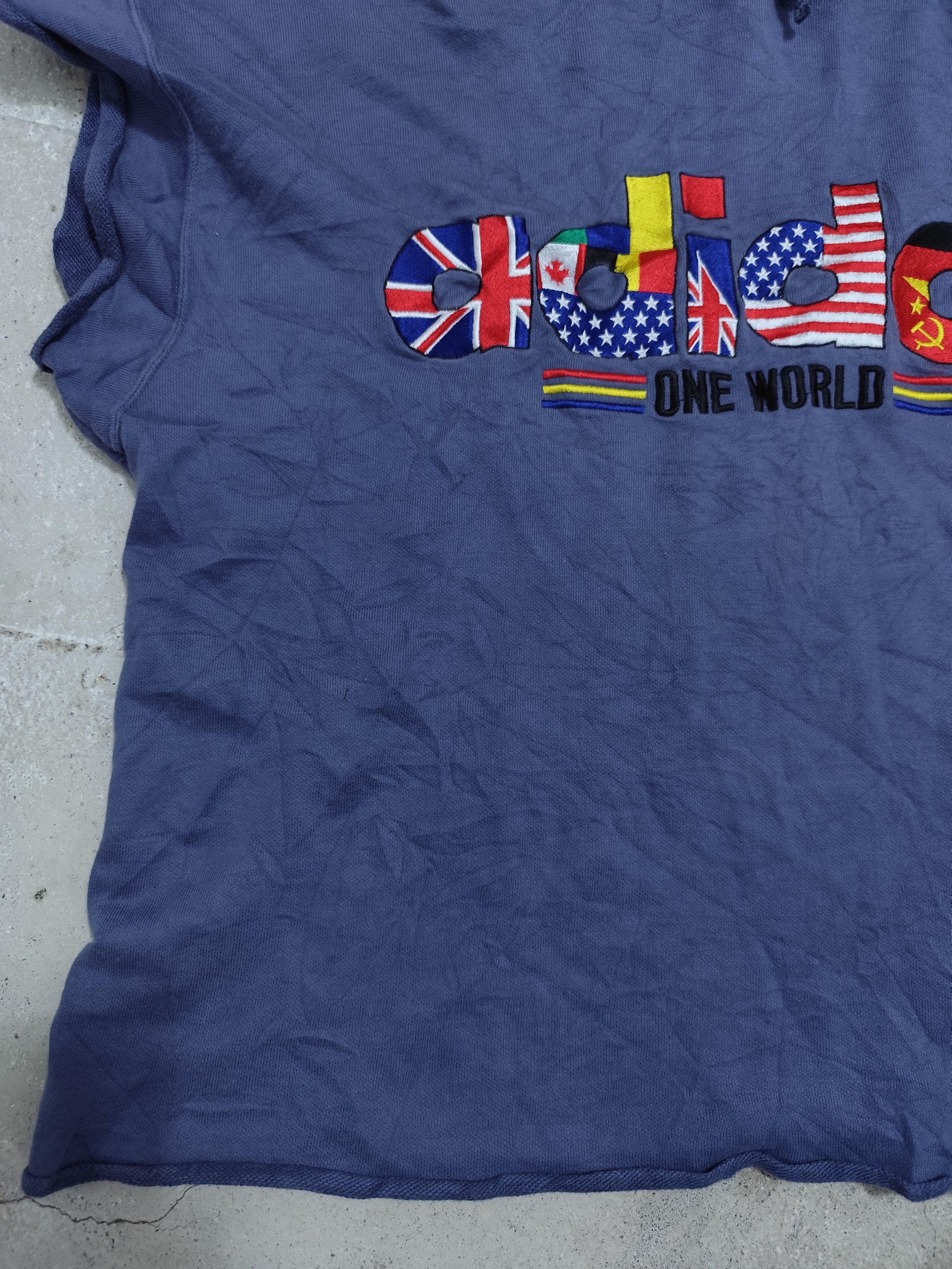 Adidas Vintage 90s Adidas embroidery country flag Size US M / EU 48-50 / 2 - 3 Thumbnail