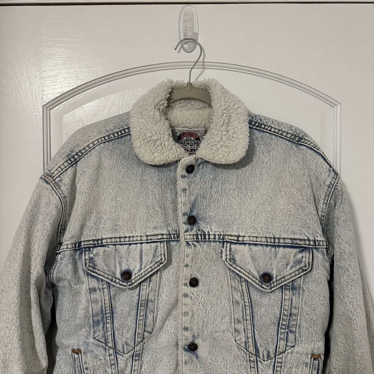 Levi's Vintage 1990s Levi's Sherpa Denim Trucker Jacket Size US XL / EU 56 / 4 - 2 Thumbnail