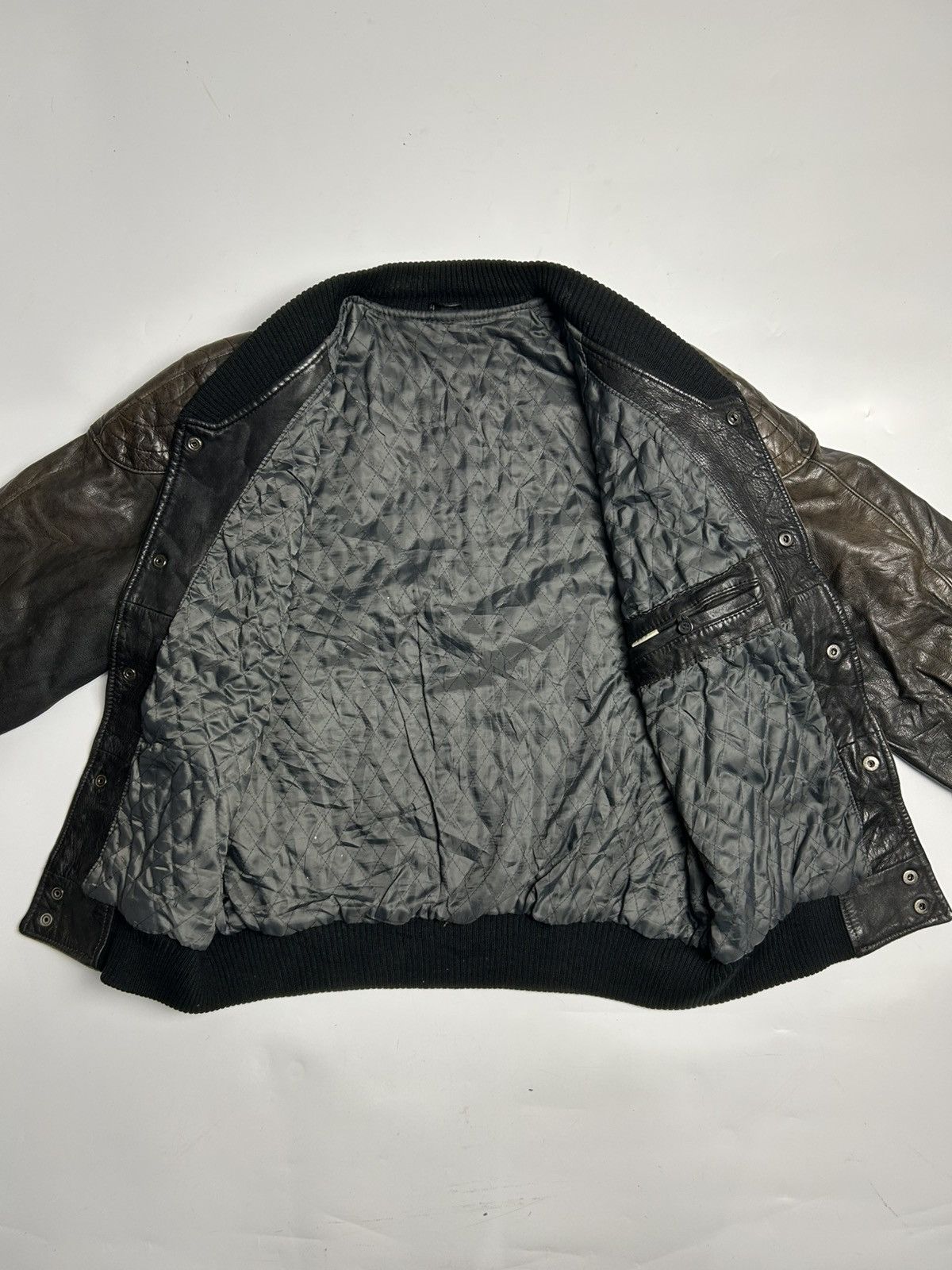 Japanese Brand VARSITY LEATHER JACKET TECHNO TOUCH Size US L / EU 52-54 / 3 - 3 Thumbnail