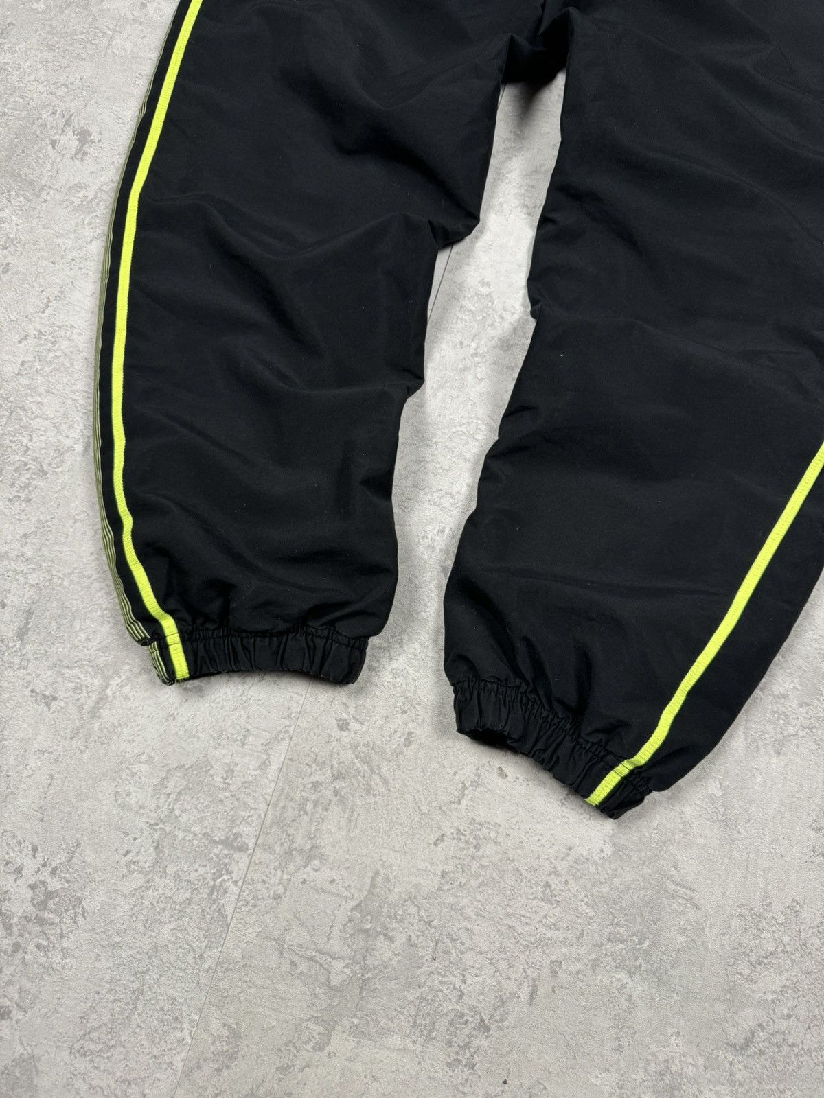 Vintage Nike Y2k Streetwear Sportswear Track Pants Size M