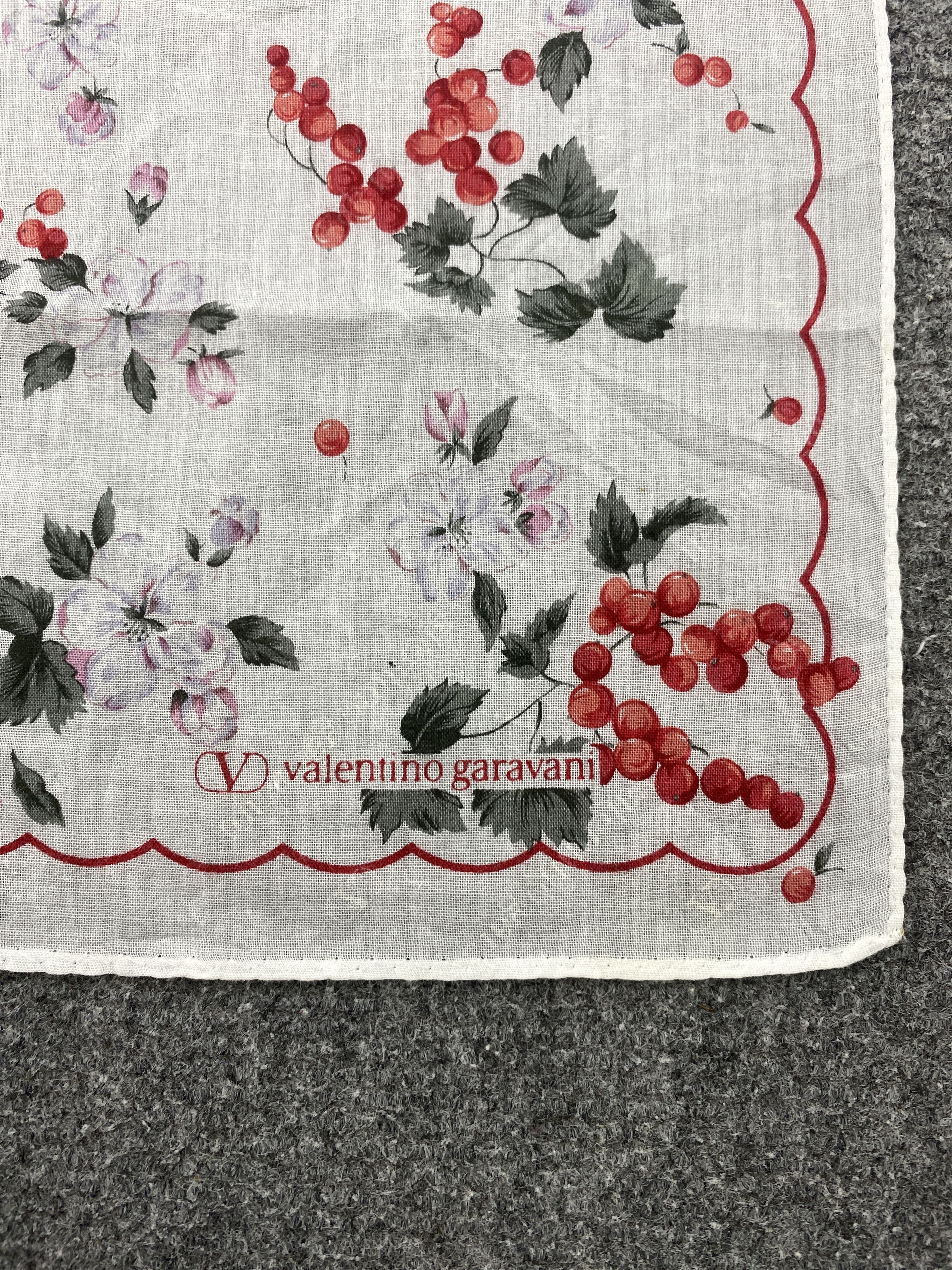 Valentino Valentino Garavani Handkerchief Neckerchief HKC0756 Size ONE SIZE - 5 Thumbnail