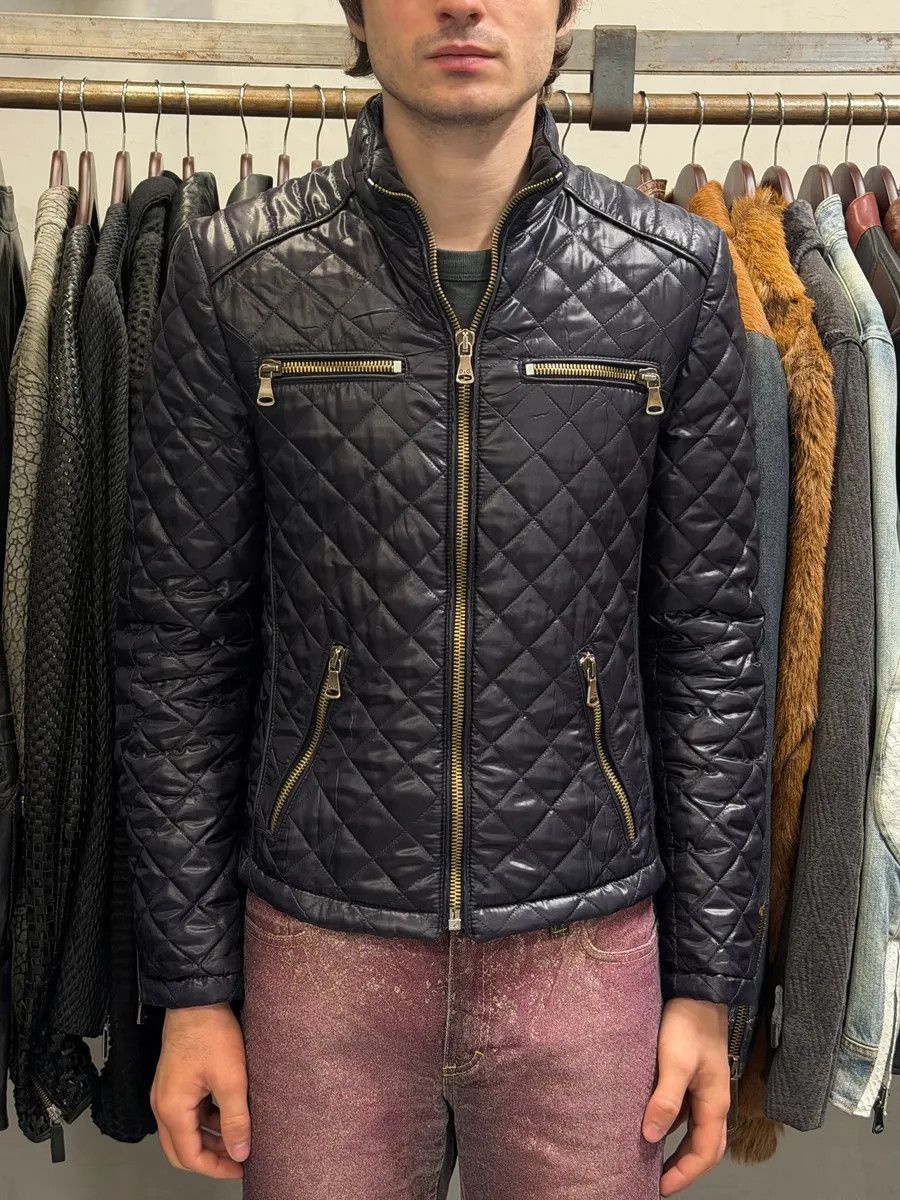 Dolce & Gabbana 2000s Dolce & Gabbana Dark Purple Nylon Quilted Jacket Size US S / EU 44-46 / 1 - 2 Thumbnail