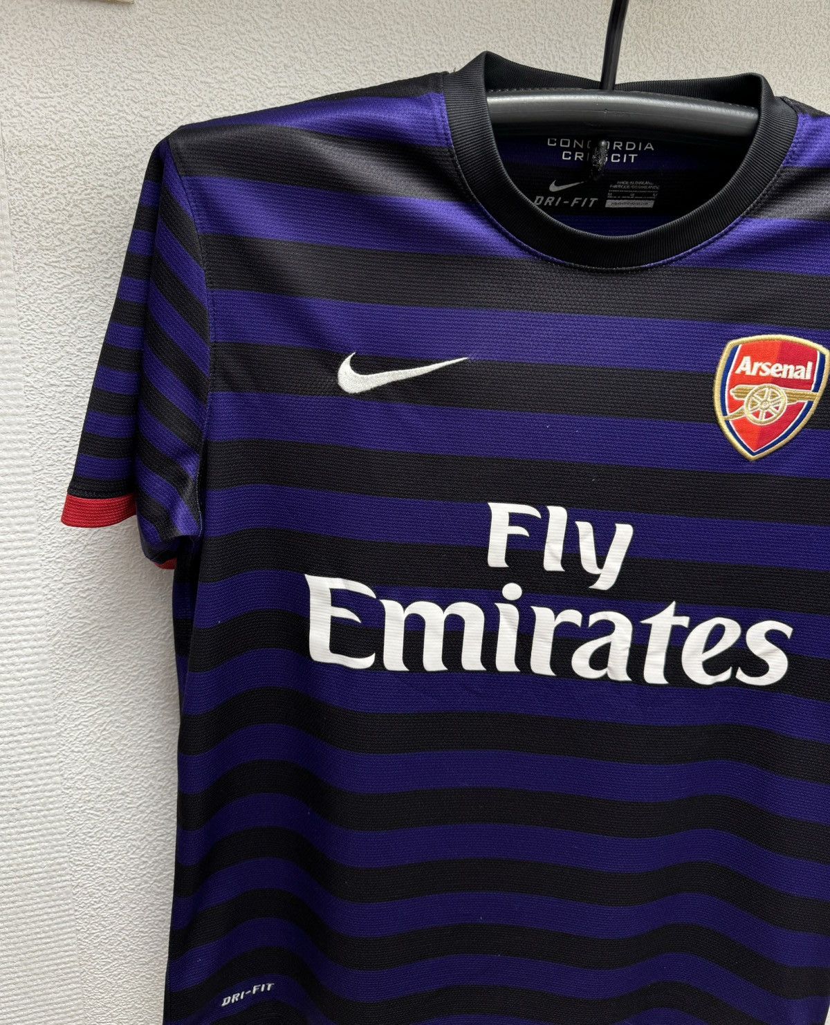 Nike Arsenal Nike Fly Emirates soccer jersey M sz Size US M / EU 48-50 / 2 - 7 Thumbnail