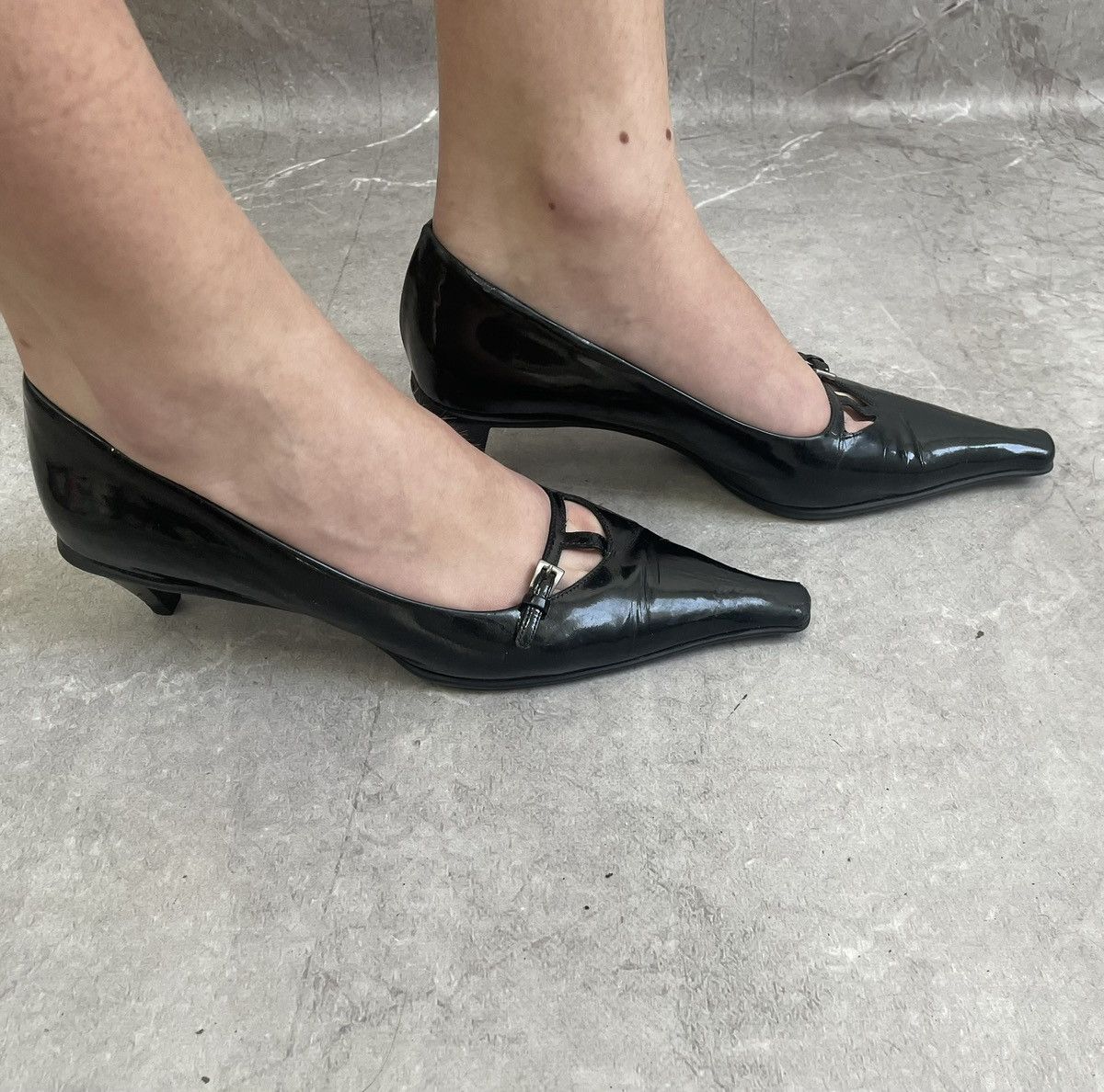 Prada PRADA Kitten Heels Patent Leather Mules Pointed Toe 37 / 7 Size US 7 / IT 37 - 5 Thumbnail