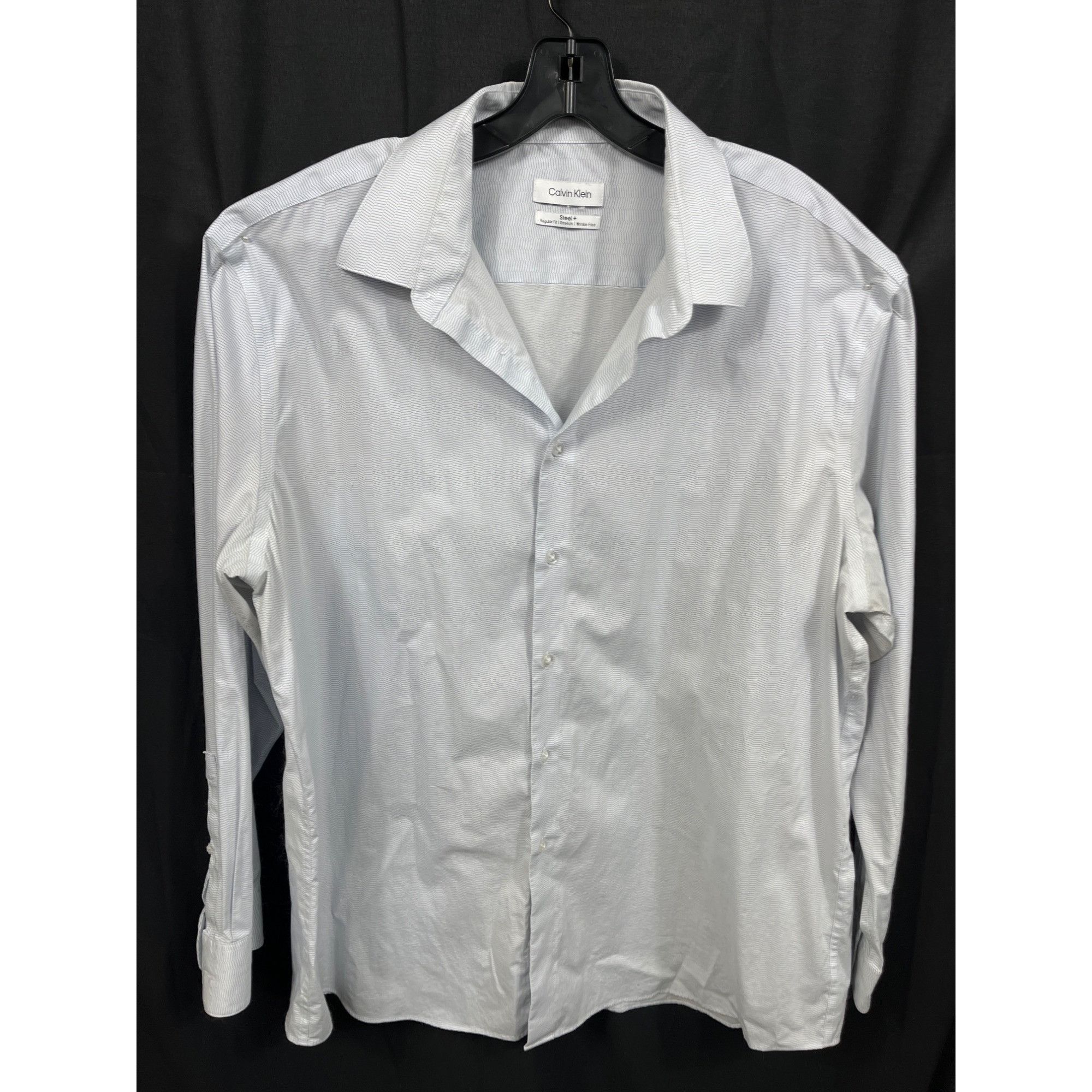 Calvin Klein Calvin Klein Mens Blue BUtton Up shirt Size 2XL SKU 7109 Size US XXL / EU 58 / 5 - 1 Thumbnail