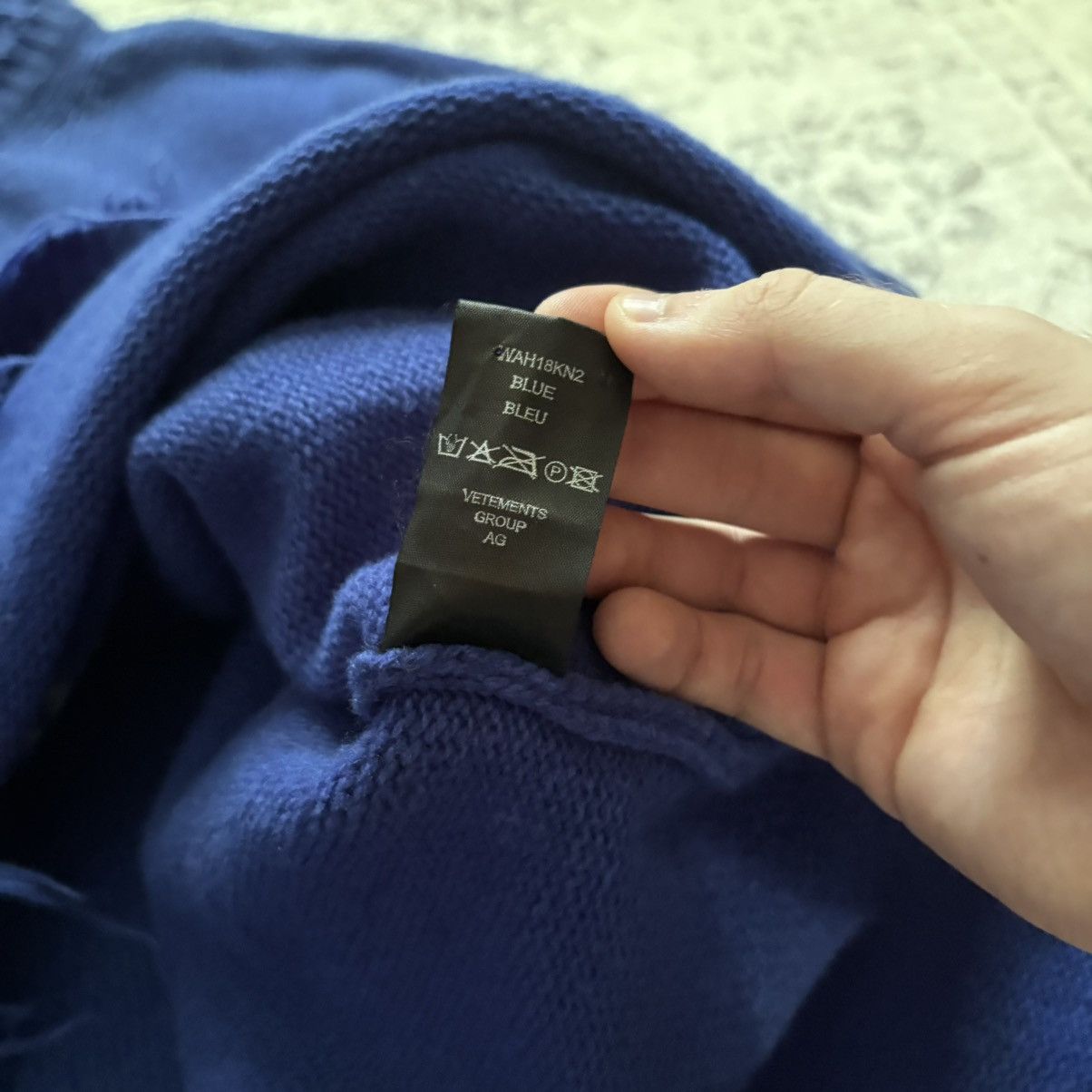 Vetements Vetements AW18 Europe Turtleneck Knit Sweater Oversized Size US XXL / EU 58 / 5 - 11 Thumbnail