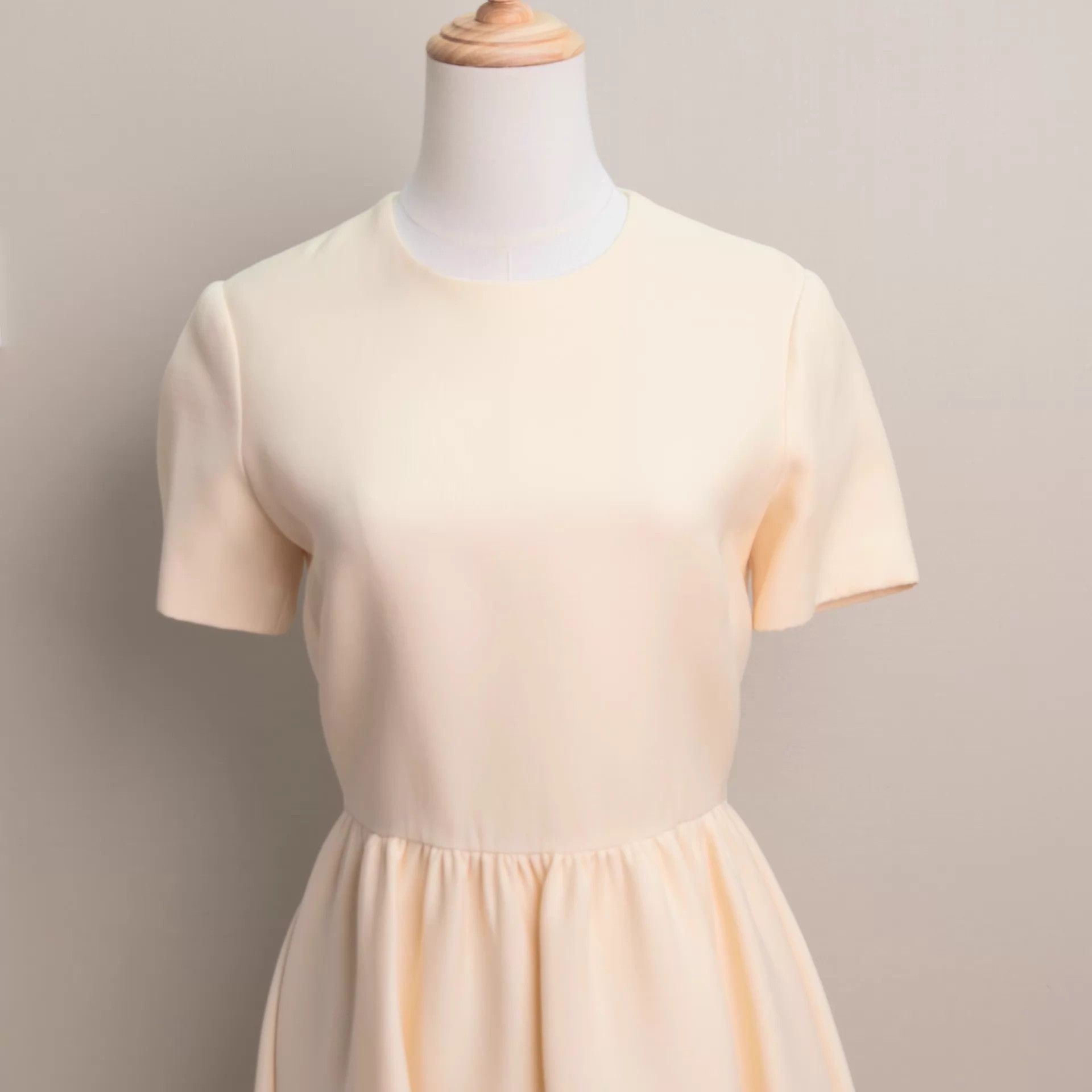 Dior DIOR Short Sleeve Dress 36 Size XS / US 0-2 / IT 36-38 - 4 Thumbnail