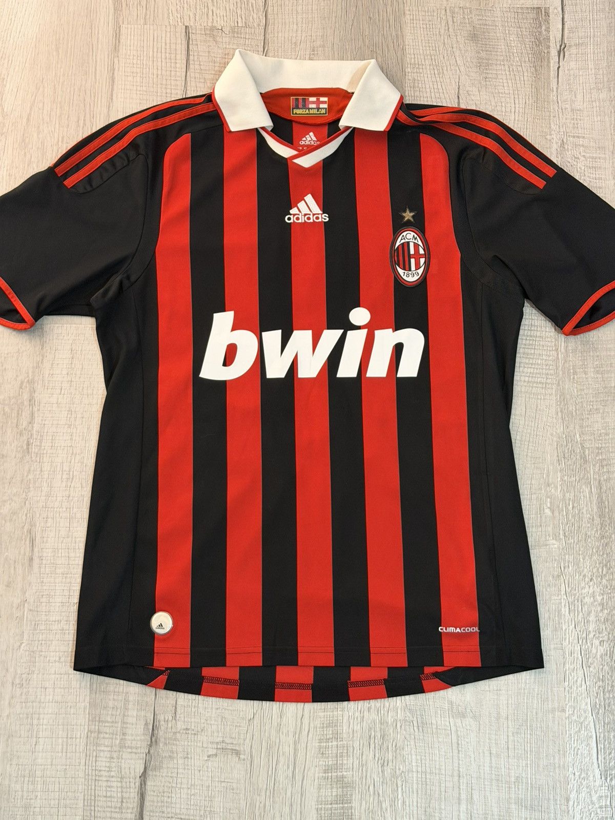 Adidas Adidas Ronaldinho AC MILAN 2009 Size US M / EU 48-50 / 2 - 2 Thumbnail