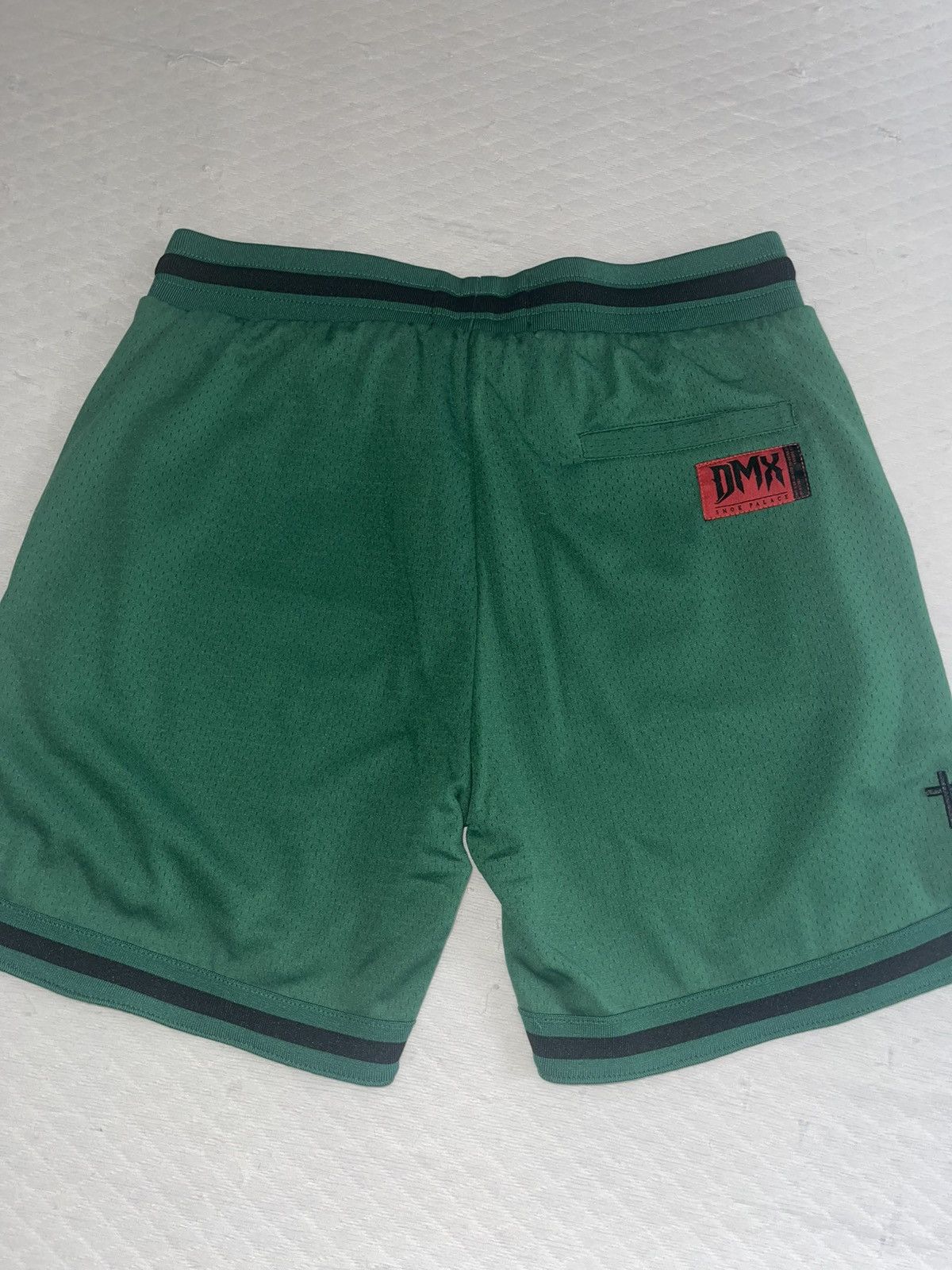 Shoe Palace Shoe Palace x DMX Shorts pine Green Size US 34 / EU 50 - 2 Thumbnail
