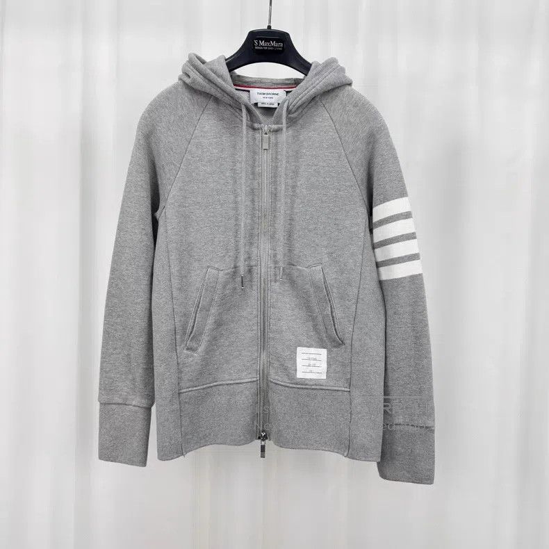 Thom Browne Thom Browne Gray Zip-Up Hoodie Size US S / EU 44-46 / 1 - 1 Thumbnail