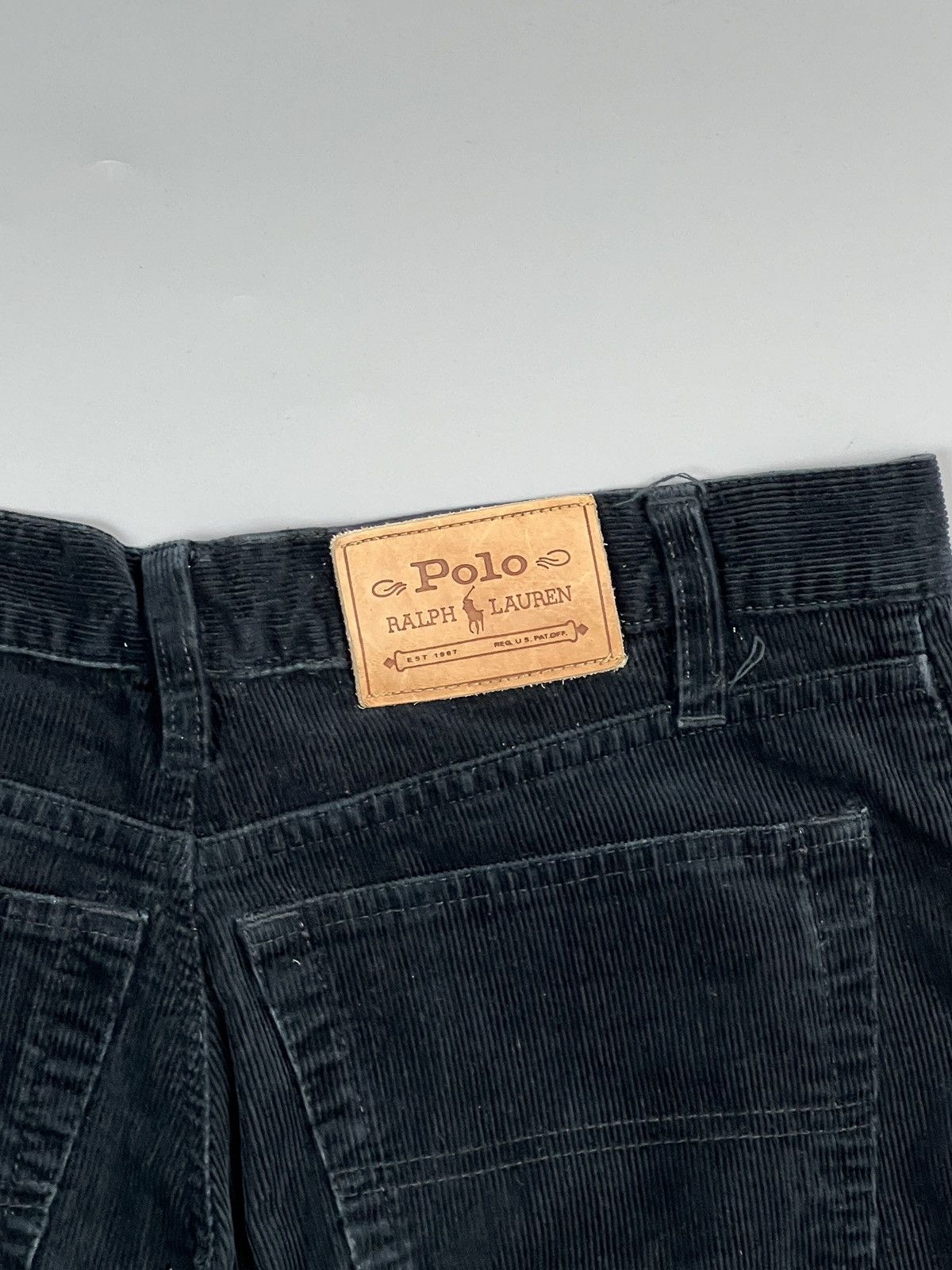 Polo Ralph Lauren Polo Ralph Lauren Black Corduroy Trousers Pants (Y0602) Size US 33 - 12 Thumbnail