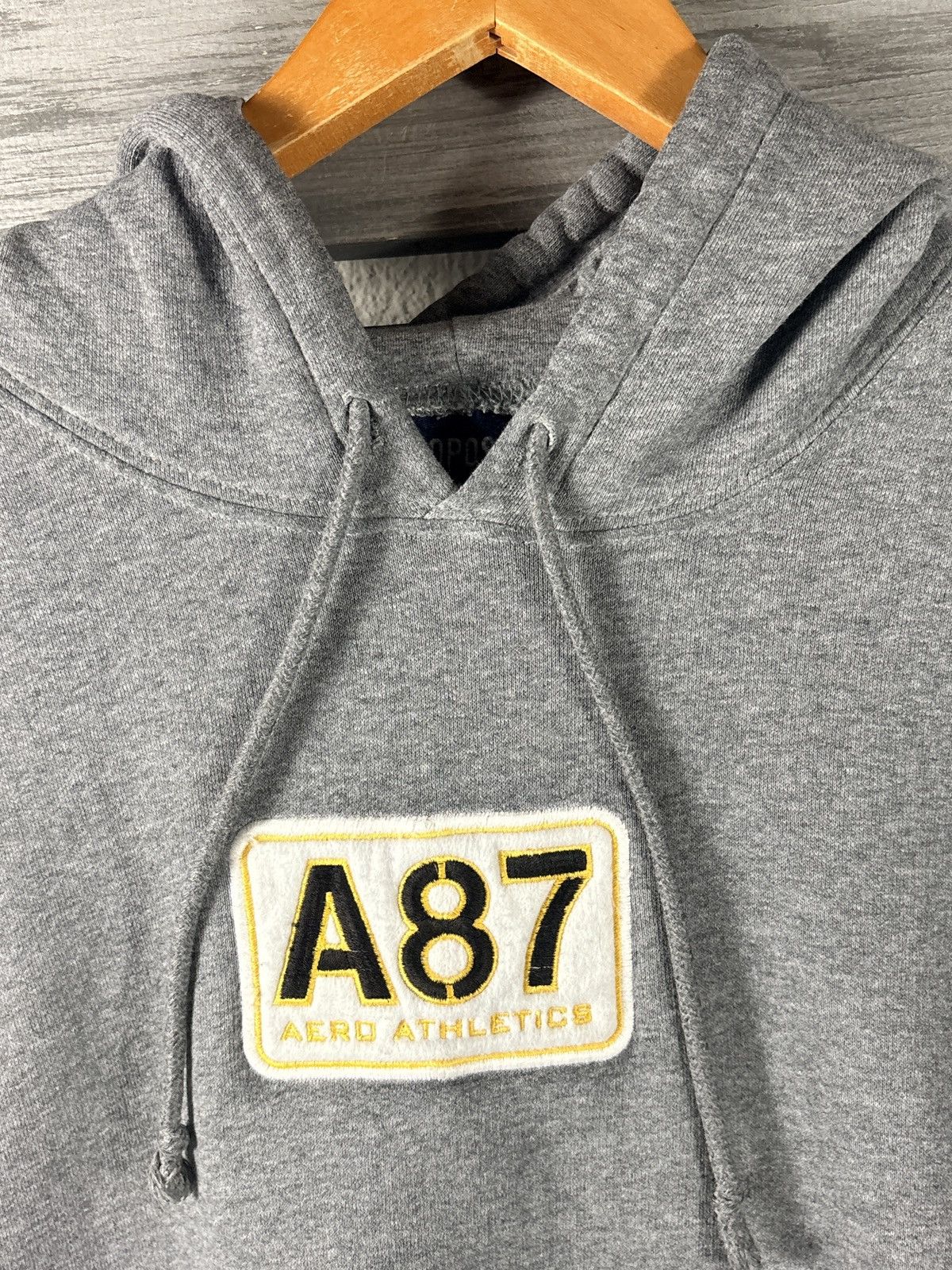 Aeropostale Vintage 90s AEROPOSTELE Hoodie Sweatshirt Mens M worn faded Size US M / EU 48-50 / 2 - 2 Thumbnail