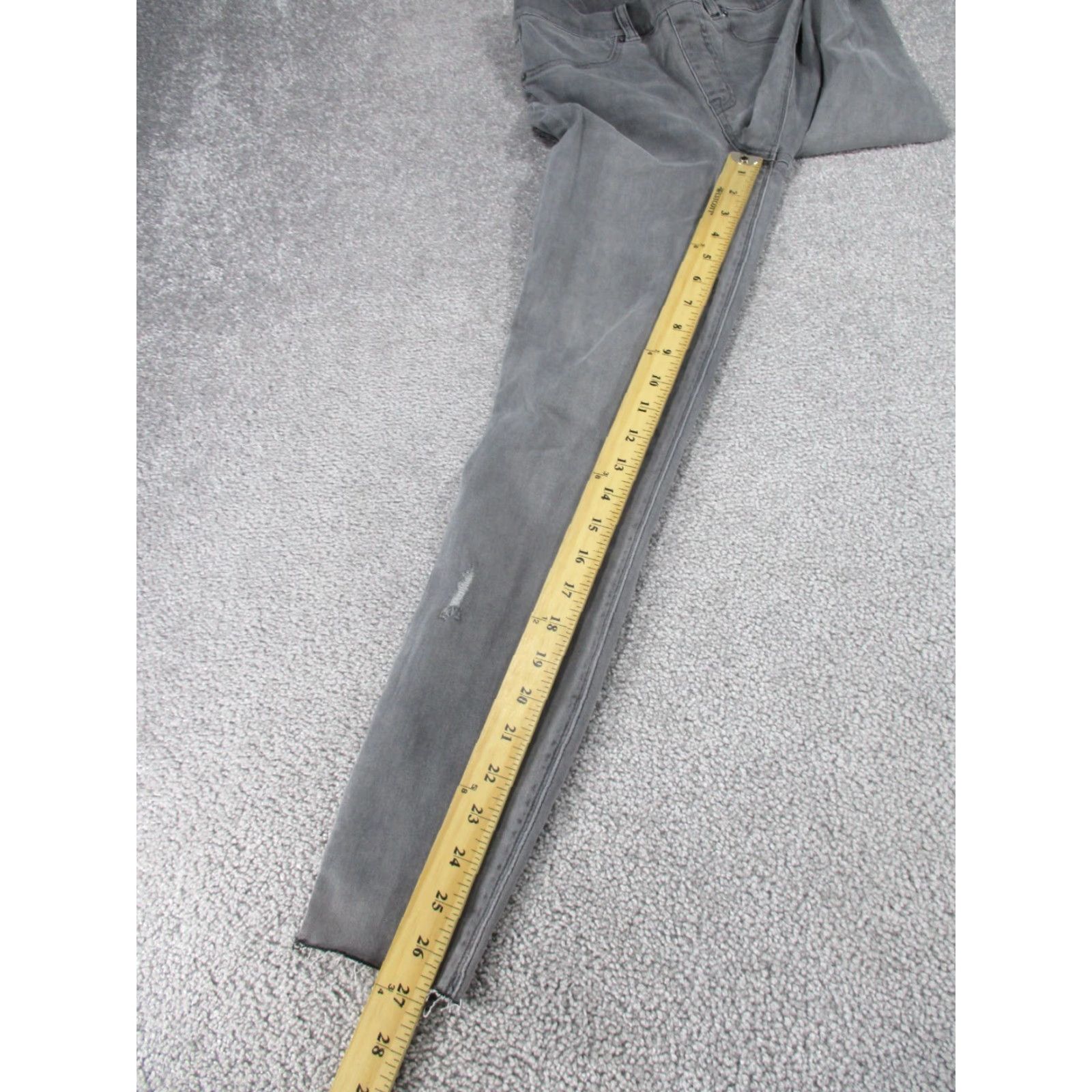 Spanx Spanx Jeggings Skinny Distressed Womens Small Gray NEW Size 28" / US 6 / IT 42 - 3 Thumbnail
