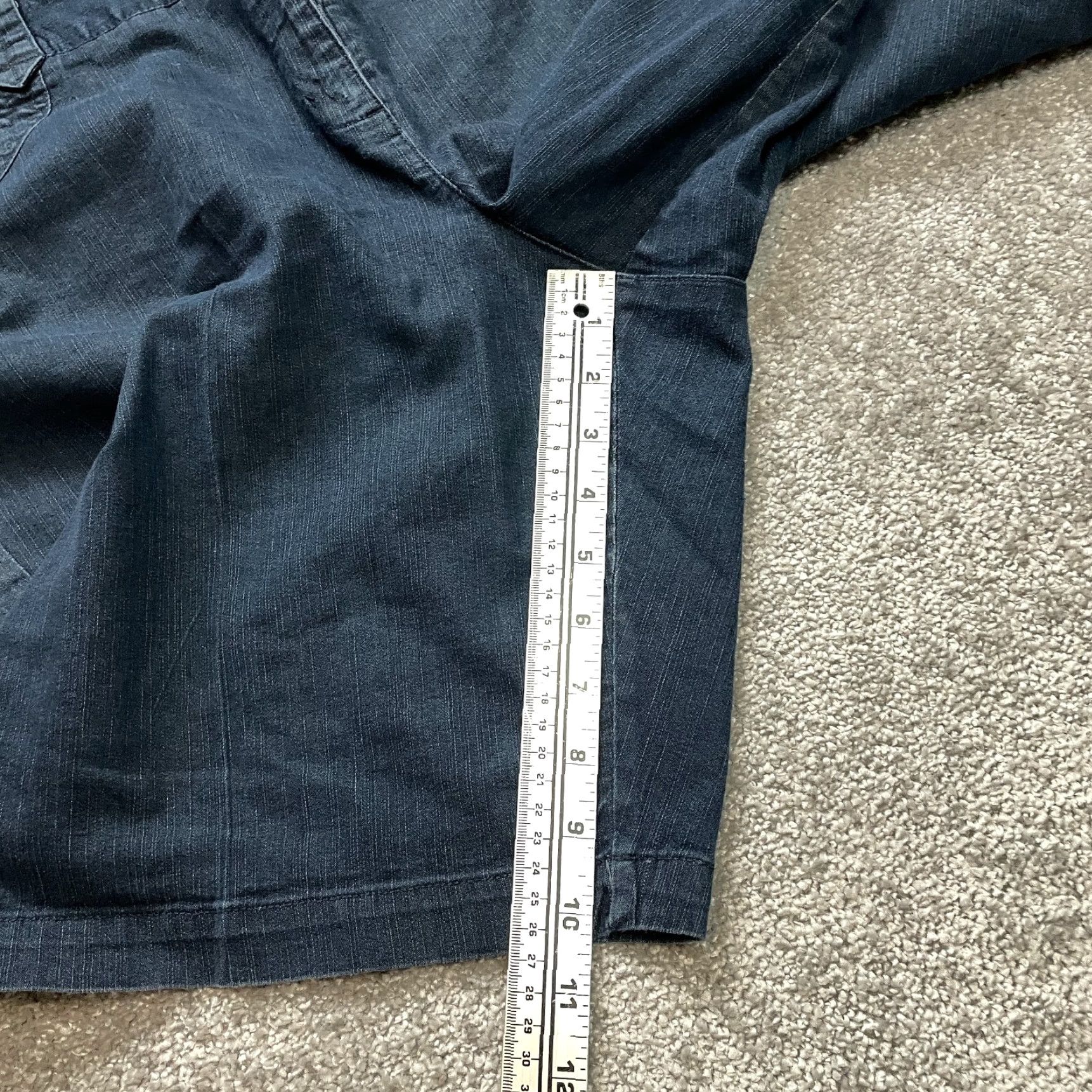 Vintage VINTAGE Cato Women's Chino Shorts Plus Size 20W Blue Chambray Cotton Casual Pockets 10" Inseam Size 42" / US 20 - 3 Thumbnail