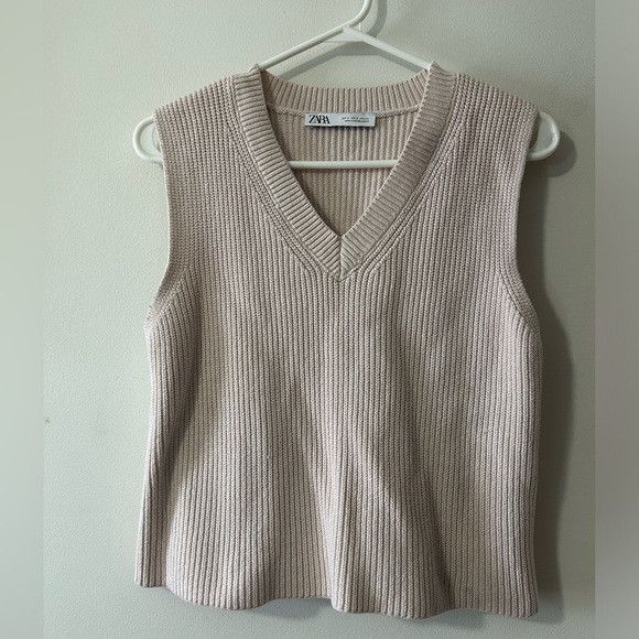 Zara Zara Pink Knit Vest Size S / US 4 / IT 40 - 1 Thumbnail