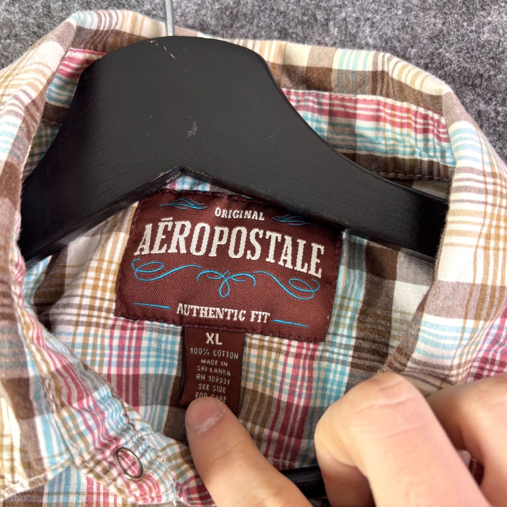 Aeropostale Aeropostale Mens Plaid Button-Up Shirt XL Long Sleeve Nylon? No, Cotton Western Shirt Button-Down 90s Vintage Casual Brown Size US XL / EU 56 / 4 - 3 Thumbnail