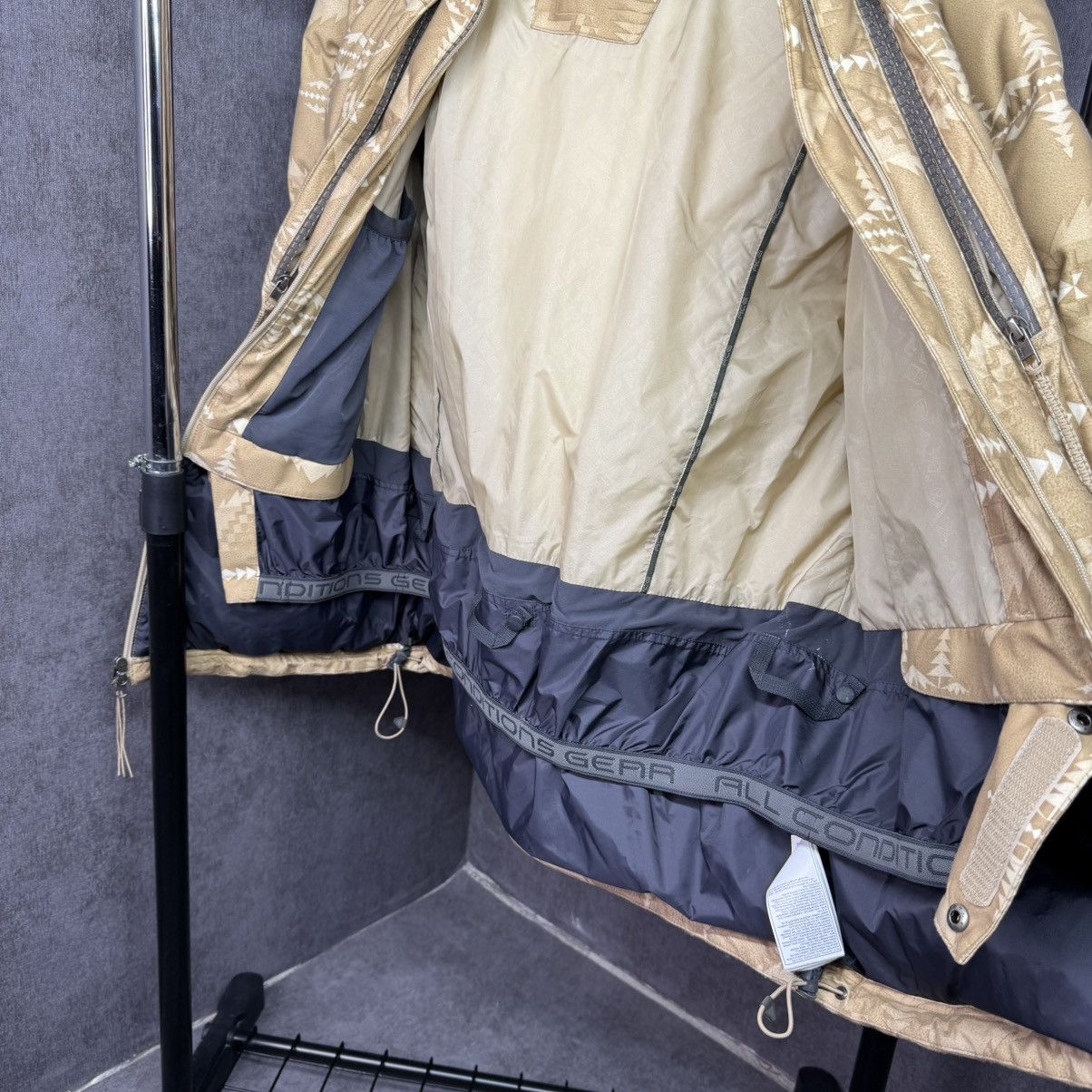 If Six Was Nine × Nike ACG × Vintage RARE Vintage Nike Acg down Jacket parkas Size US M / EU 48-50 / 2 - 10 Thumbnail