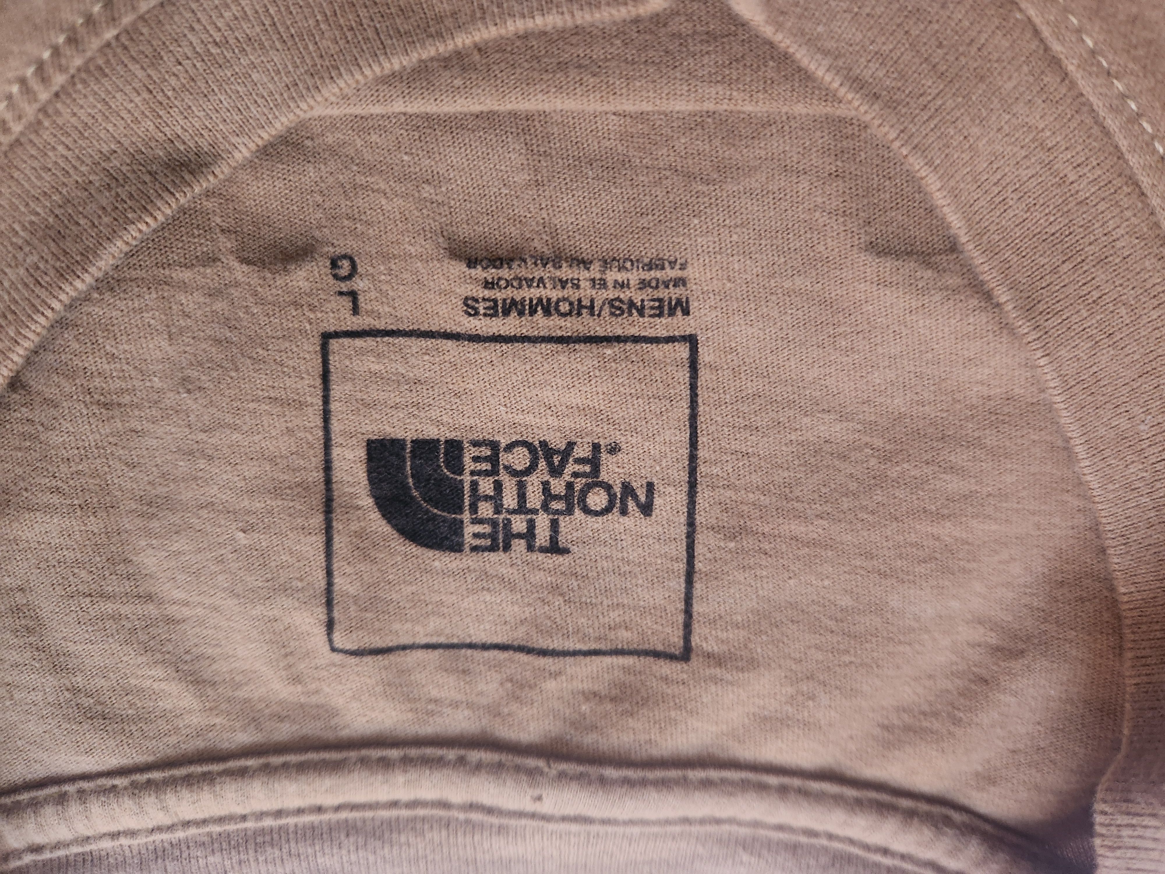 The North Face long sleeve big prints Size US L / EU 52-54 / 3 - 5 Thumbnail