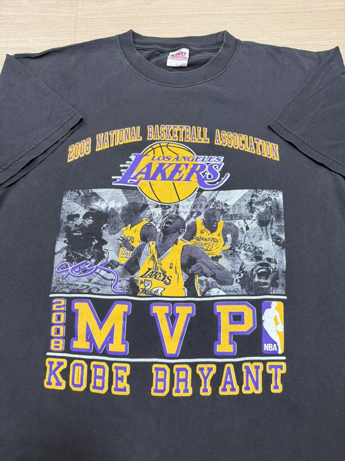 Other Vintage Kobe Bryant t-shirt Size US L / EU 52-54 / 3 - 1 Thumbnail