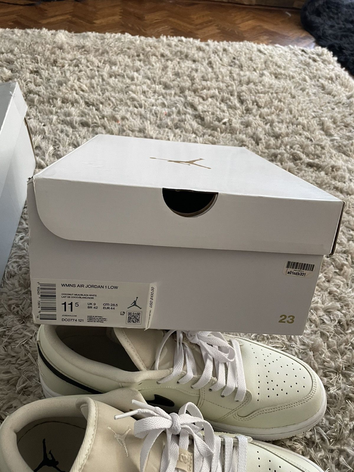 Jordan Brand Jordan 1 Low Coconut Milk Size US 11.5 / EU 44-45 - 11 Thumbnail