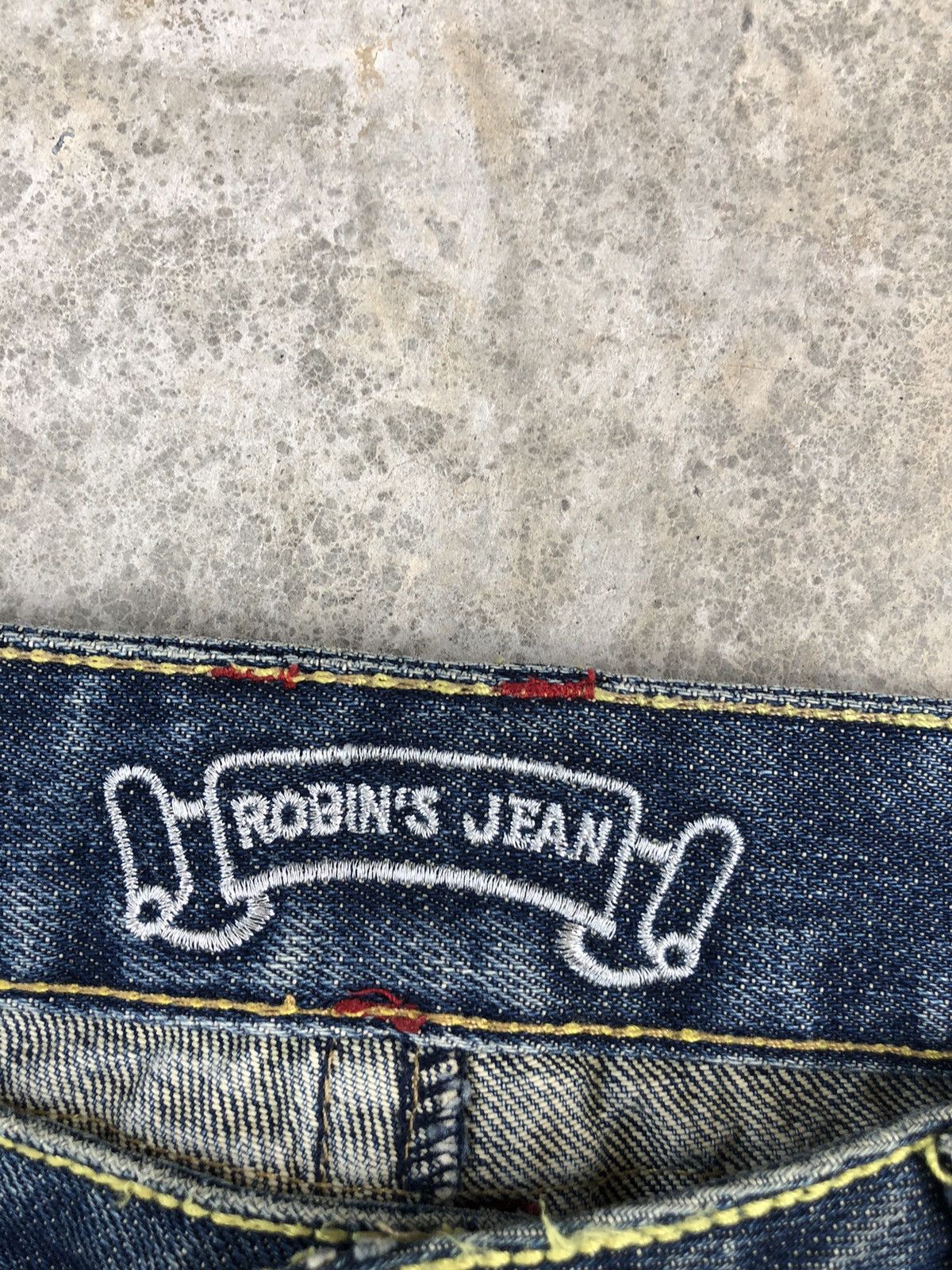 Robins Jeans Vintage Robin’s Embroidered Logo Distressed Jeans Size US 32 / EU 48 - 16 Thumbnail