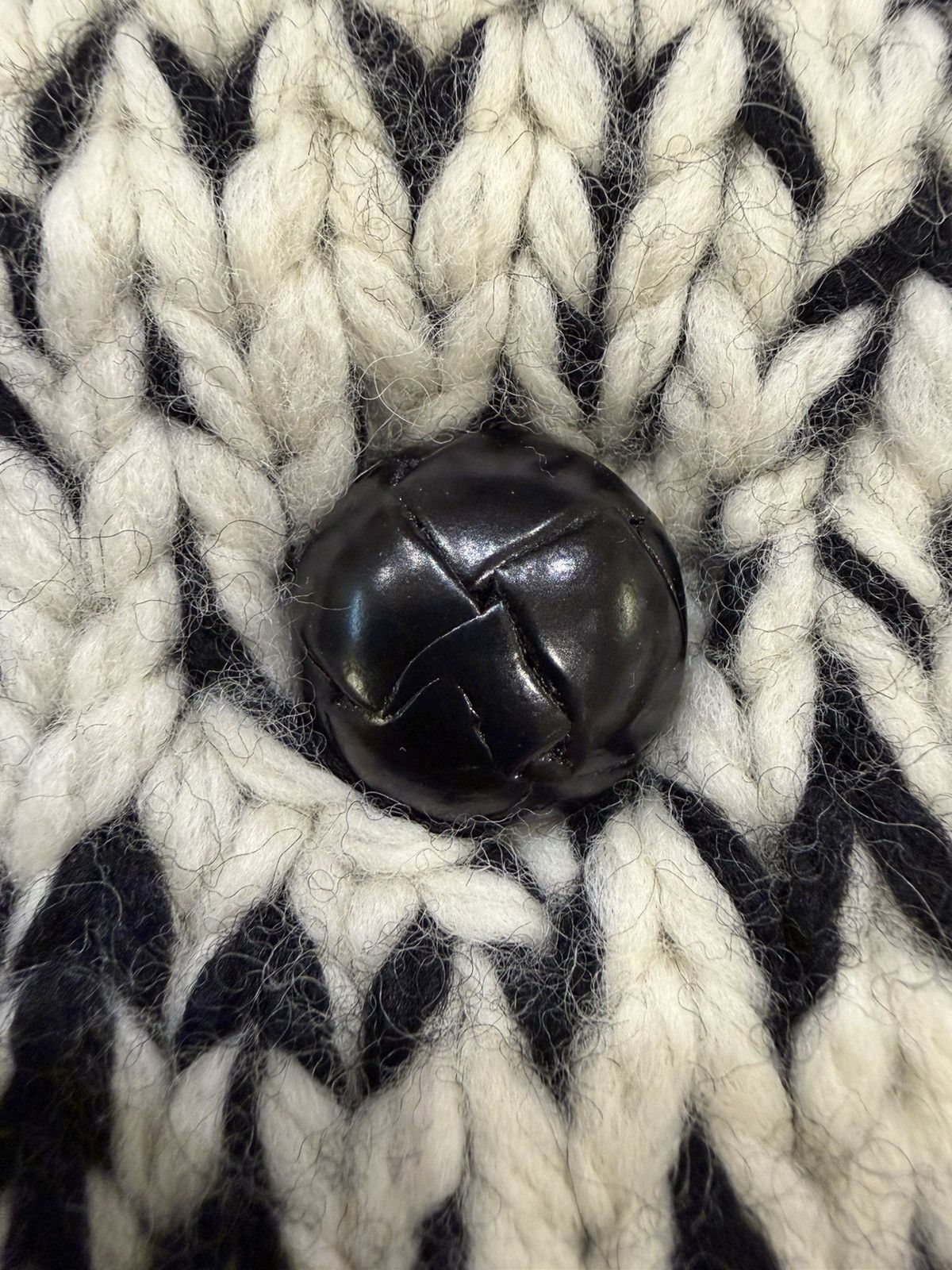 Bode Bode Glucko Cardigan - Black/Cream Size US XXL / EU 58 / 5 - 6 Thumbnail