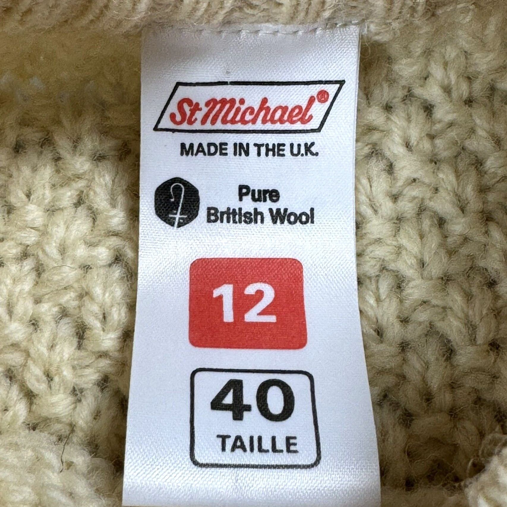 Vintage VINTAGE ST MICHAEL BRITISH FISHERMAN CABLE KNIT SWEATER HEAVY WOOL IVORY SIZE 40 MENS 70s Size US L / EU 52-54 / 3 - 4 Thumbnail