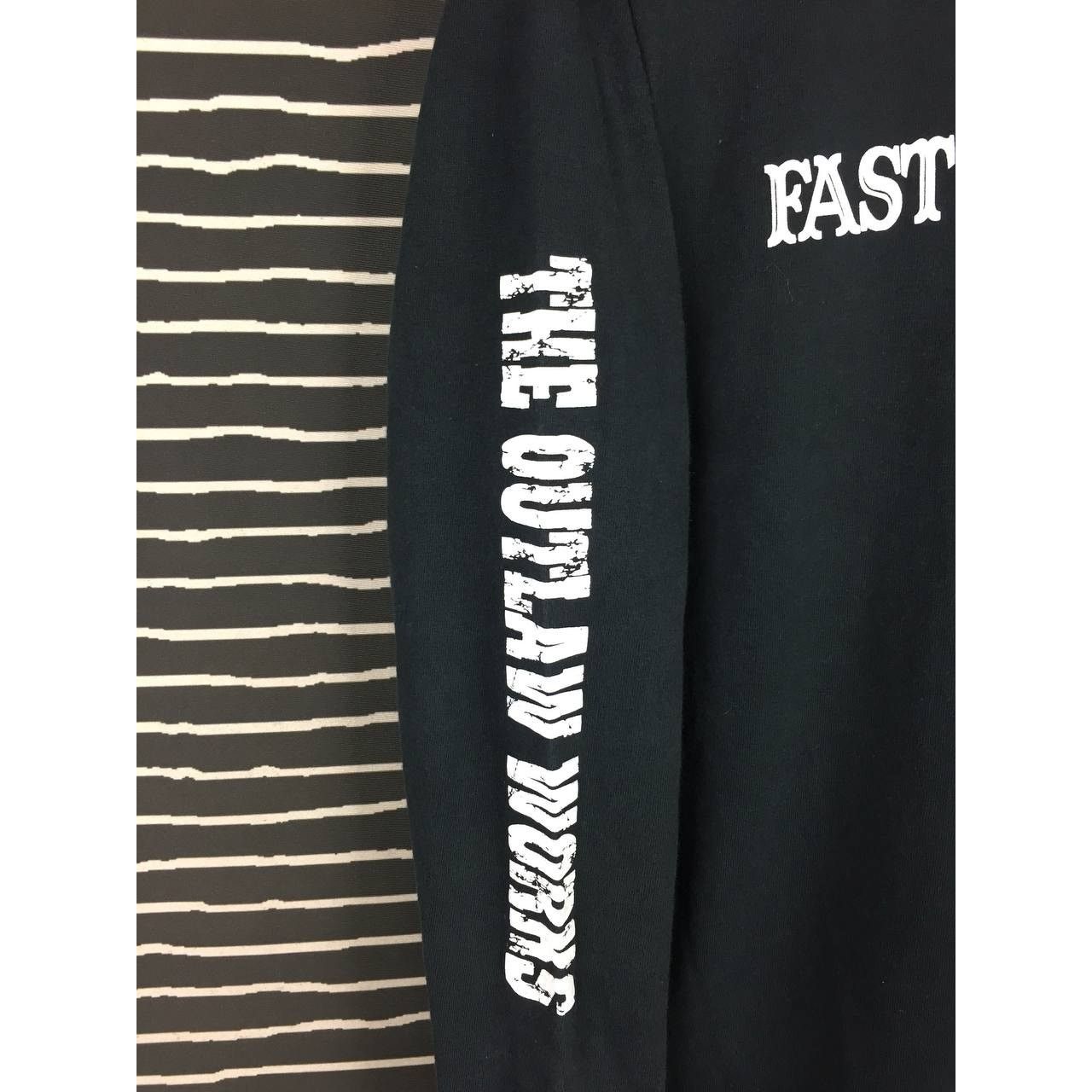 Vintage The Outlaw Works Motorcycle Enthusiast Longsleeve Tee Size US S / EU 44-46 / 1 - 8 Thumbnail