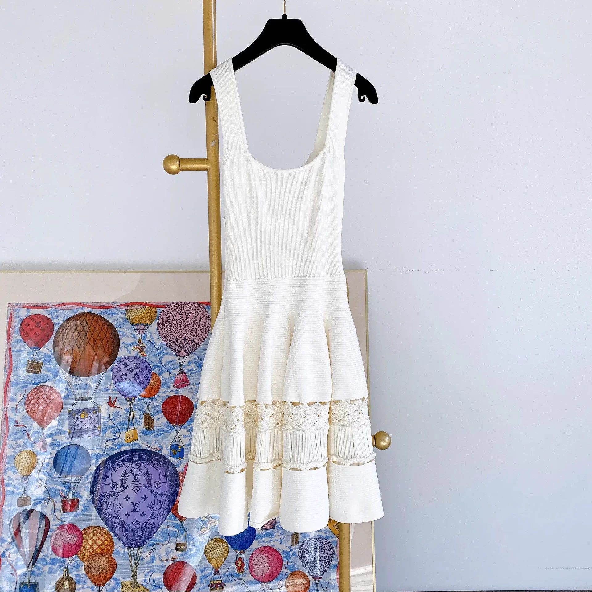 Alexander McQueen Alexander McQueen white sleeveless knit dress XS Size XS / US 0-2 / IT 36-38 - 6 Thumbnail