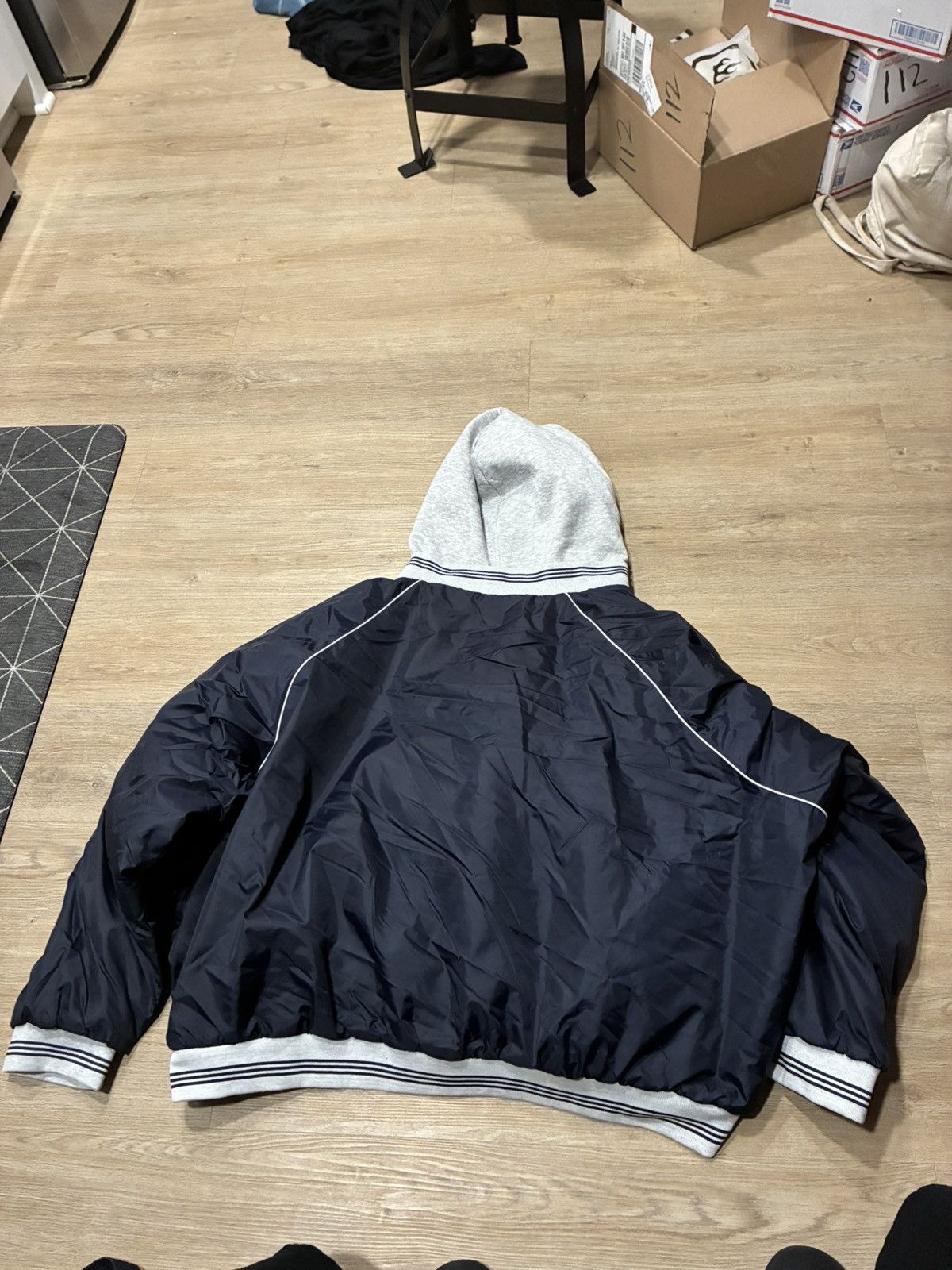 Other Oversized blue varsity jacket with white stripes Size US XXL / EU 58 / 5 - 2 Thumbnail