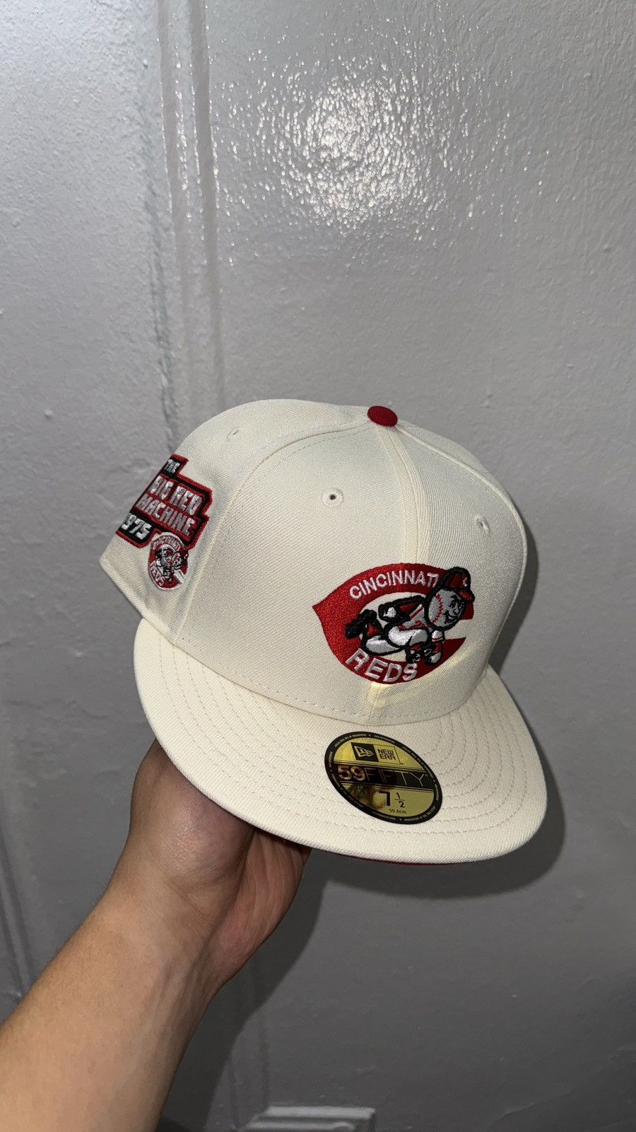 New Era 59fifty Cincinnati Red Fitted Hat size 7 1/2