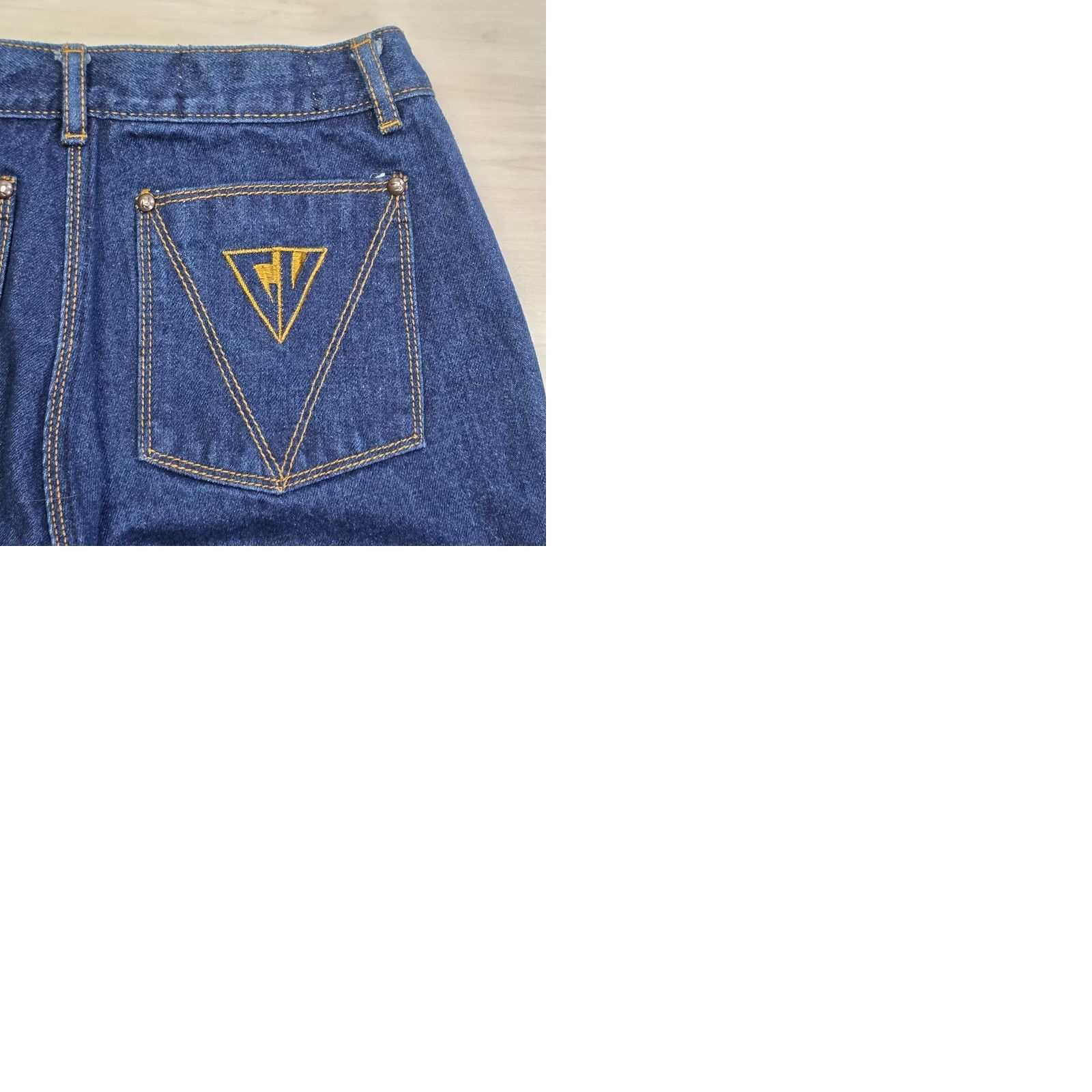 Gloria Vanderbilt VINTAGE Gloria Vanderbilt Jeans Indigo High Waist 24 x 34 70s 80s Womens Size 42" / US 20 - 9 Thumbnail