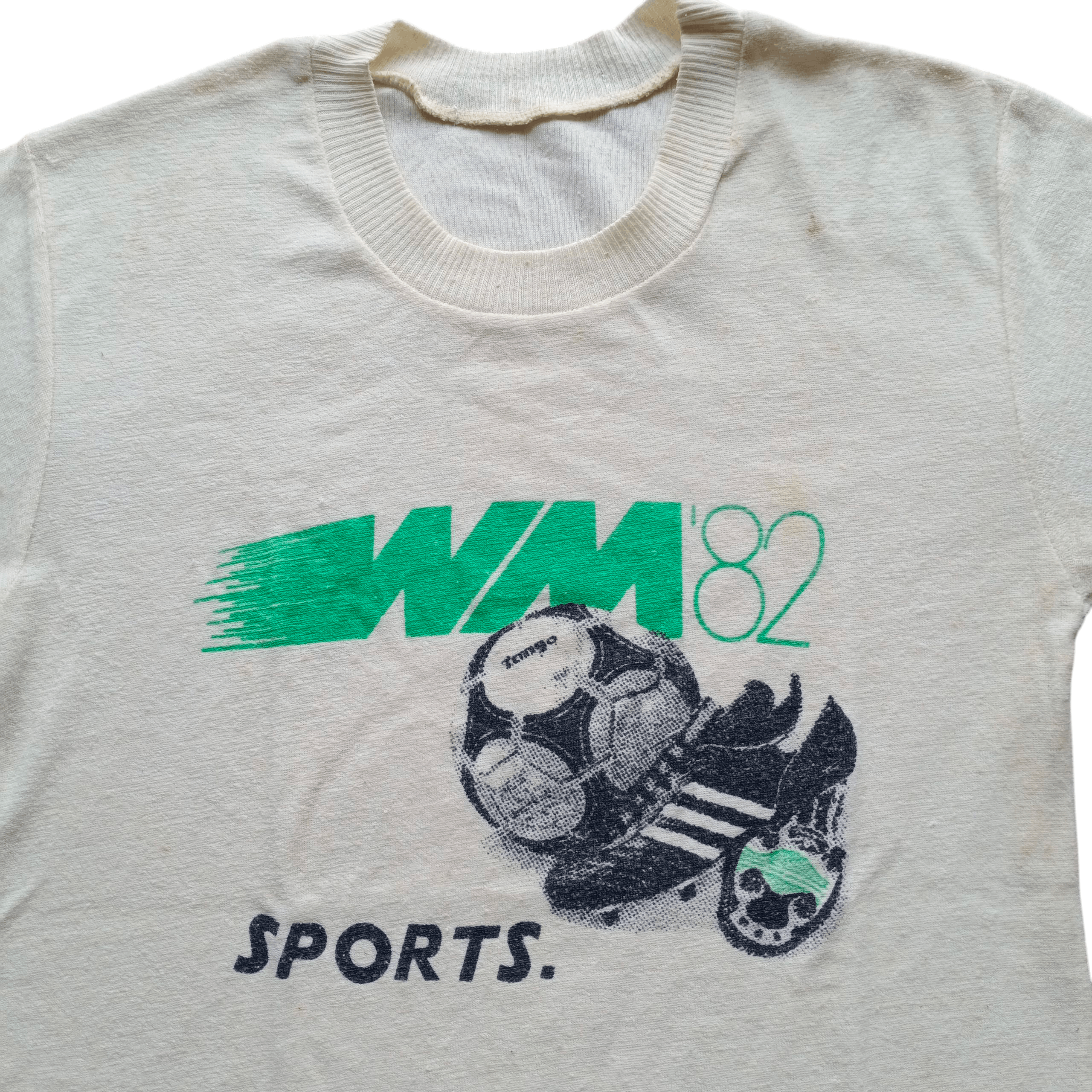 Adidas Vintage 80s 1982 Adidas Tango Ball T Shirt Fifa Copa Mundial Size US XS / EU 42 / 0 - 1 Thumbnail