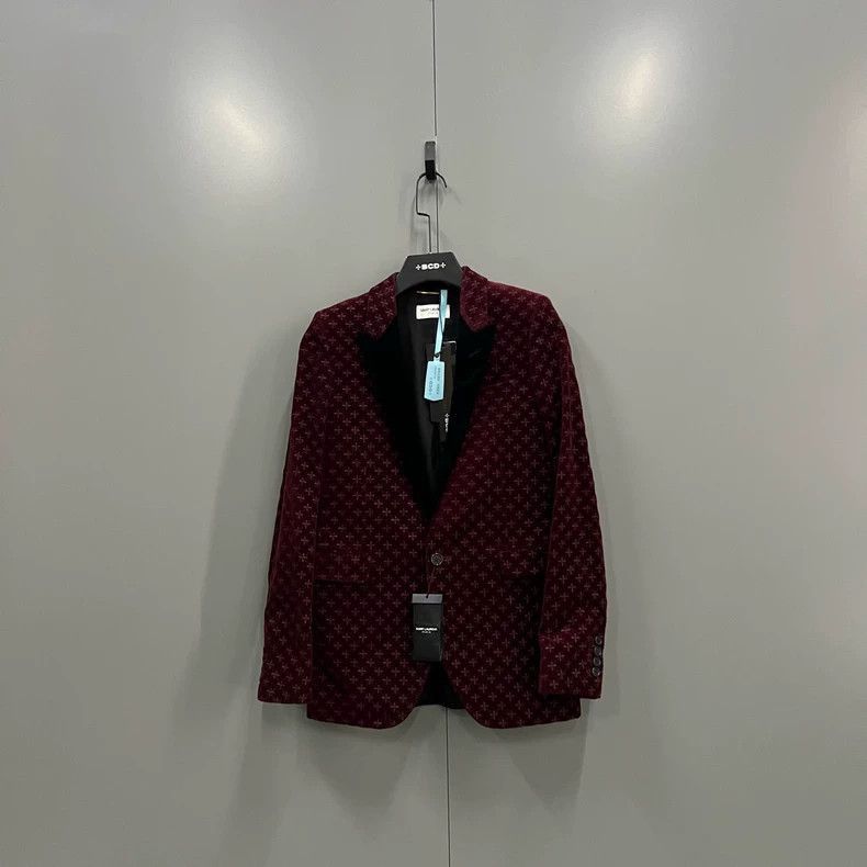 Saint Laurent Paris Saint Laurent Paris Saint Laurent Burgundy Velvet Blazer J Size US XS / EU 42 / 0 - 1 Thumbnail