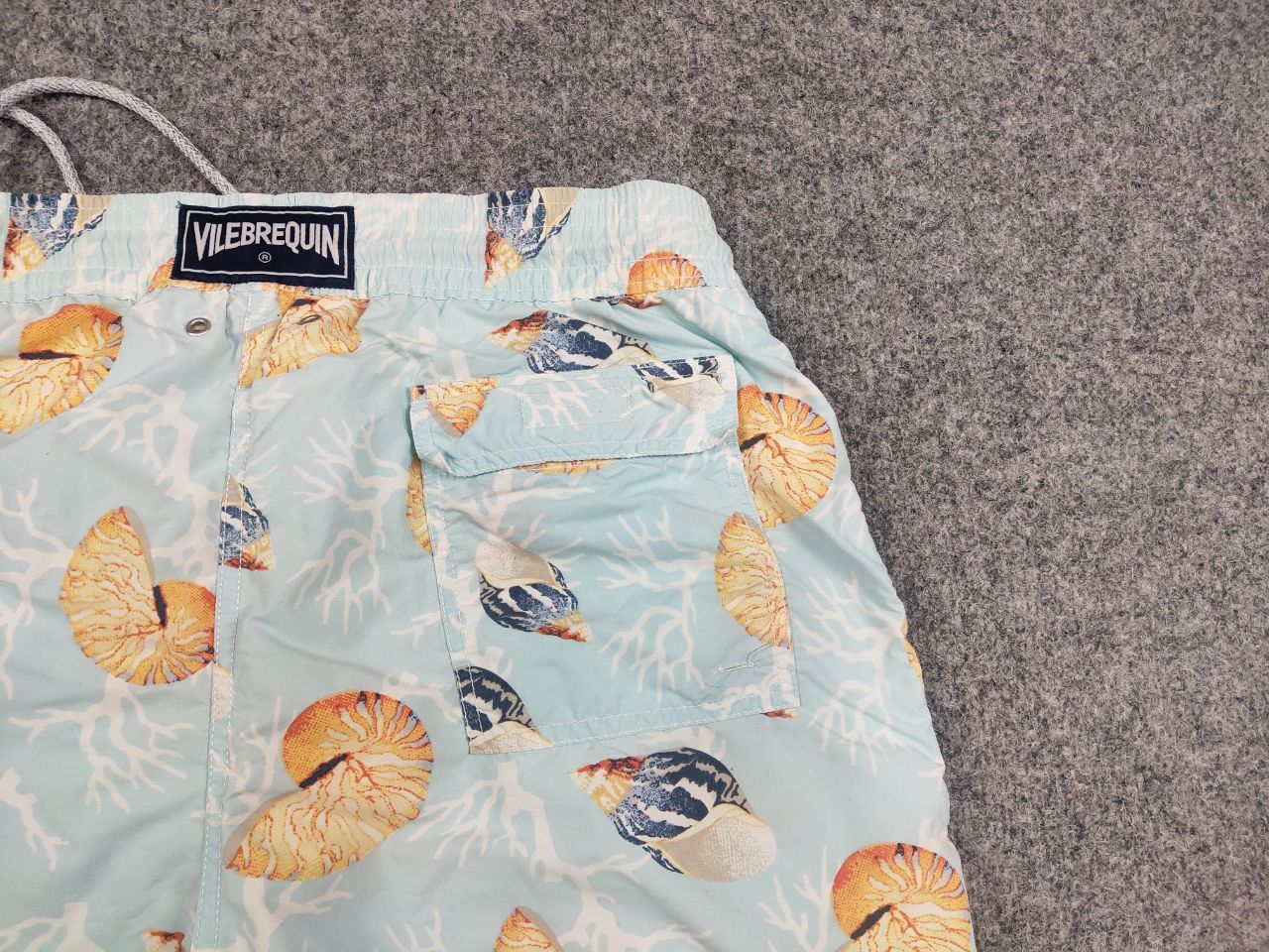 Vilebrequin Vilebrequin Designer Luxury men's Casual Pattern Art Shorts Size US 34 / EU 50 - 13 Thumbnail
