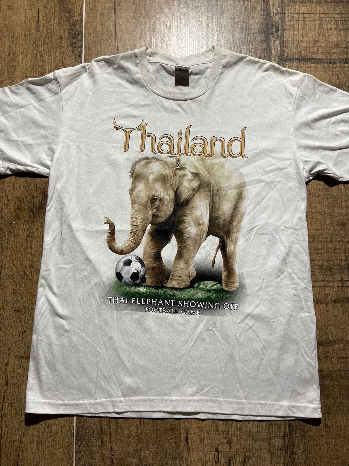 Other Thailand Y2K baby elephant tee Size US L / EU 52-54 / 3 - 1 Thumbnail
