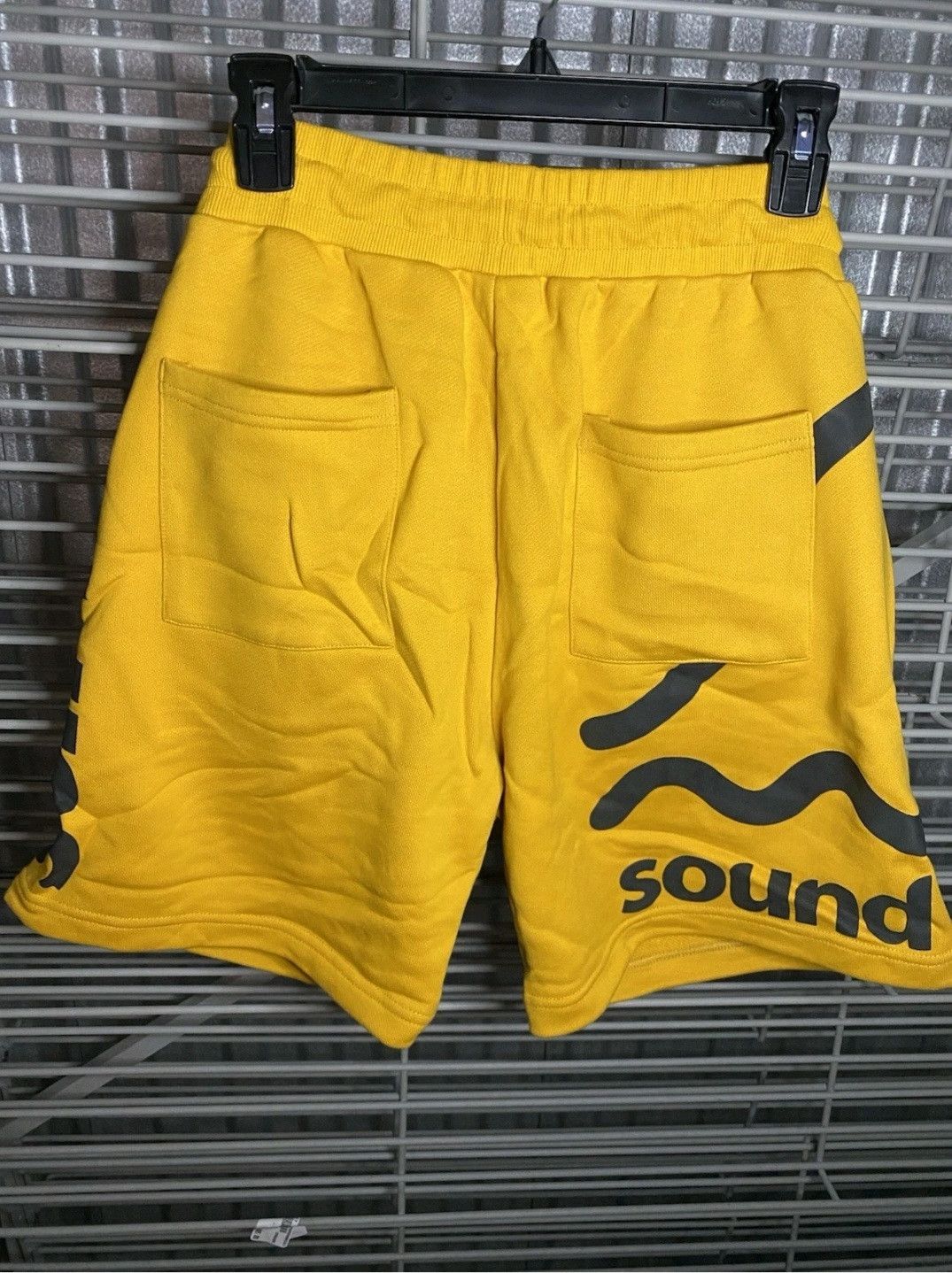 Keiser Clark KEISER CLARK SURFIN' SWEATSHORT CALI YELLOW BLACK Size L Size US 36 / EU 52 - 8 Thumbnail