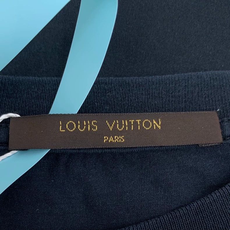Louis Vuitton Louis Vuitton Black logo monogrammed embroidered cotton cr Size US XL / EU 56 / 4 - 5 Thumbnail