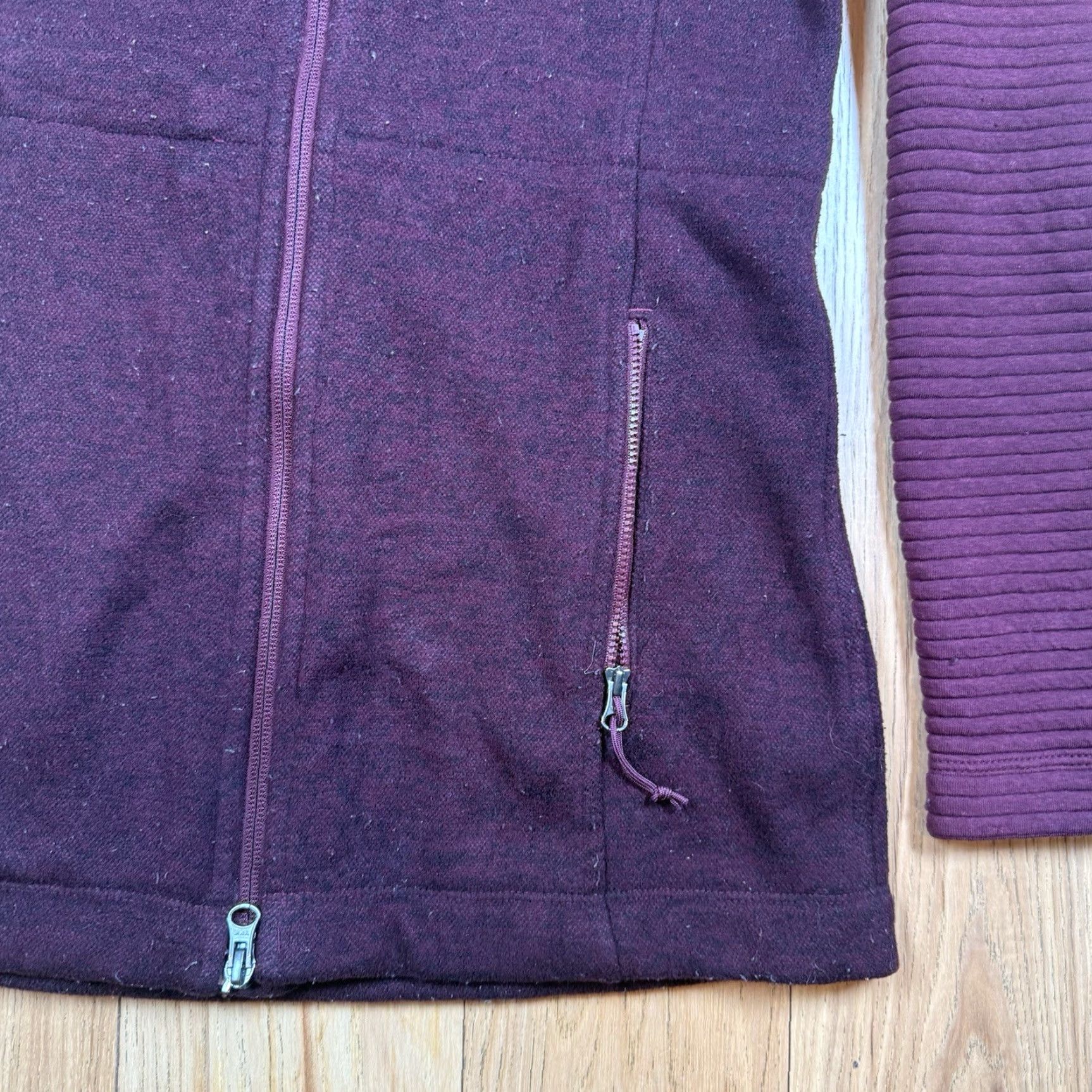 The North Face The North Face Indi Hooded Fleece Parka Jacket Women’s S Full Zip Maroon Red Hooded Women's S Jacket Size S / US 4 / IT 40 - 5 Thumbnail