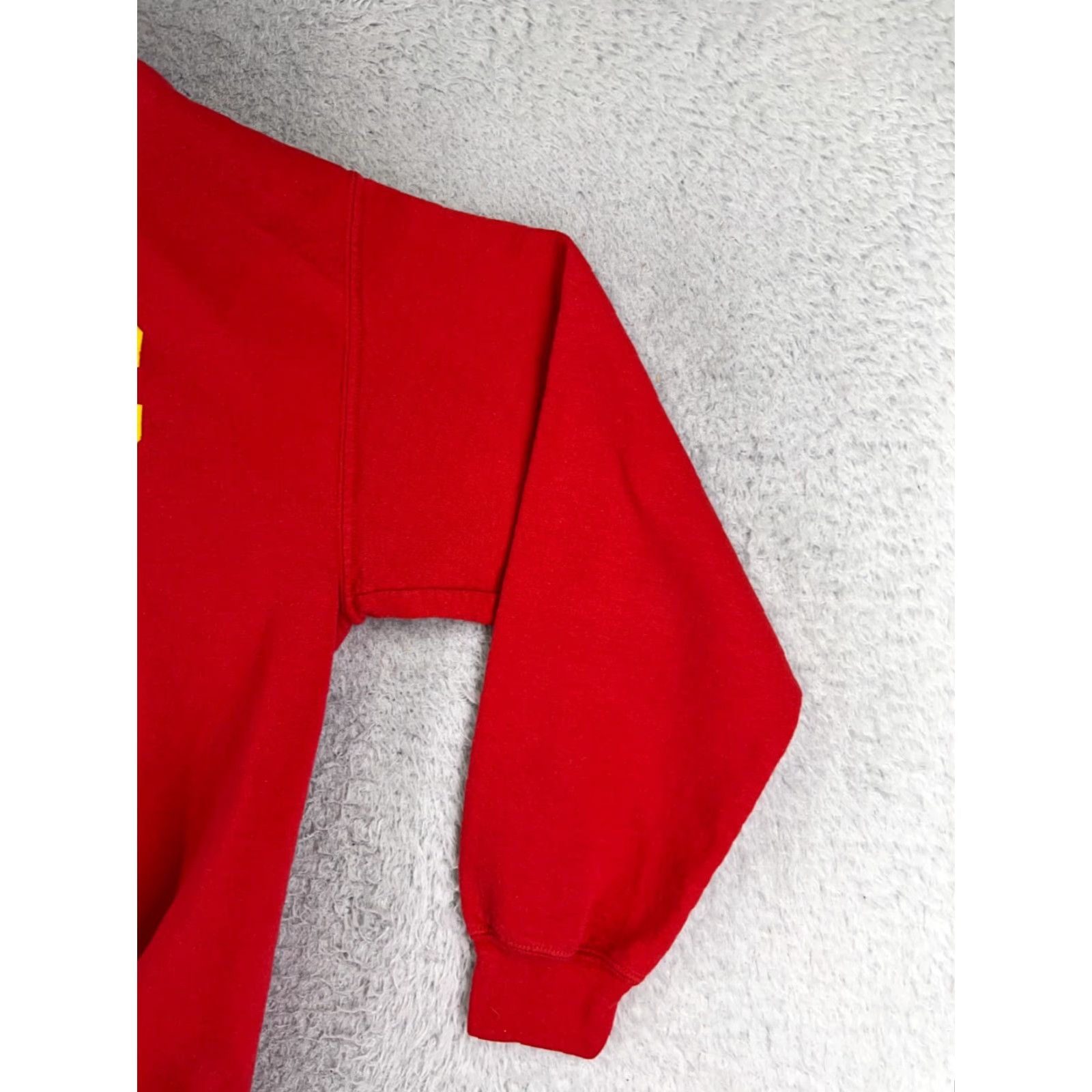 Vintage VINTAGE USMC Hoodie Mens Adult Medium Red Marines MCAS Cherry Point Pocket Read MV Sport Logo Jersey Cotton Pullover Crew Neck Long Sleeve Size US M / EU 48-50 / 2 - 2 Thumbnail