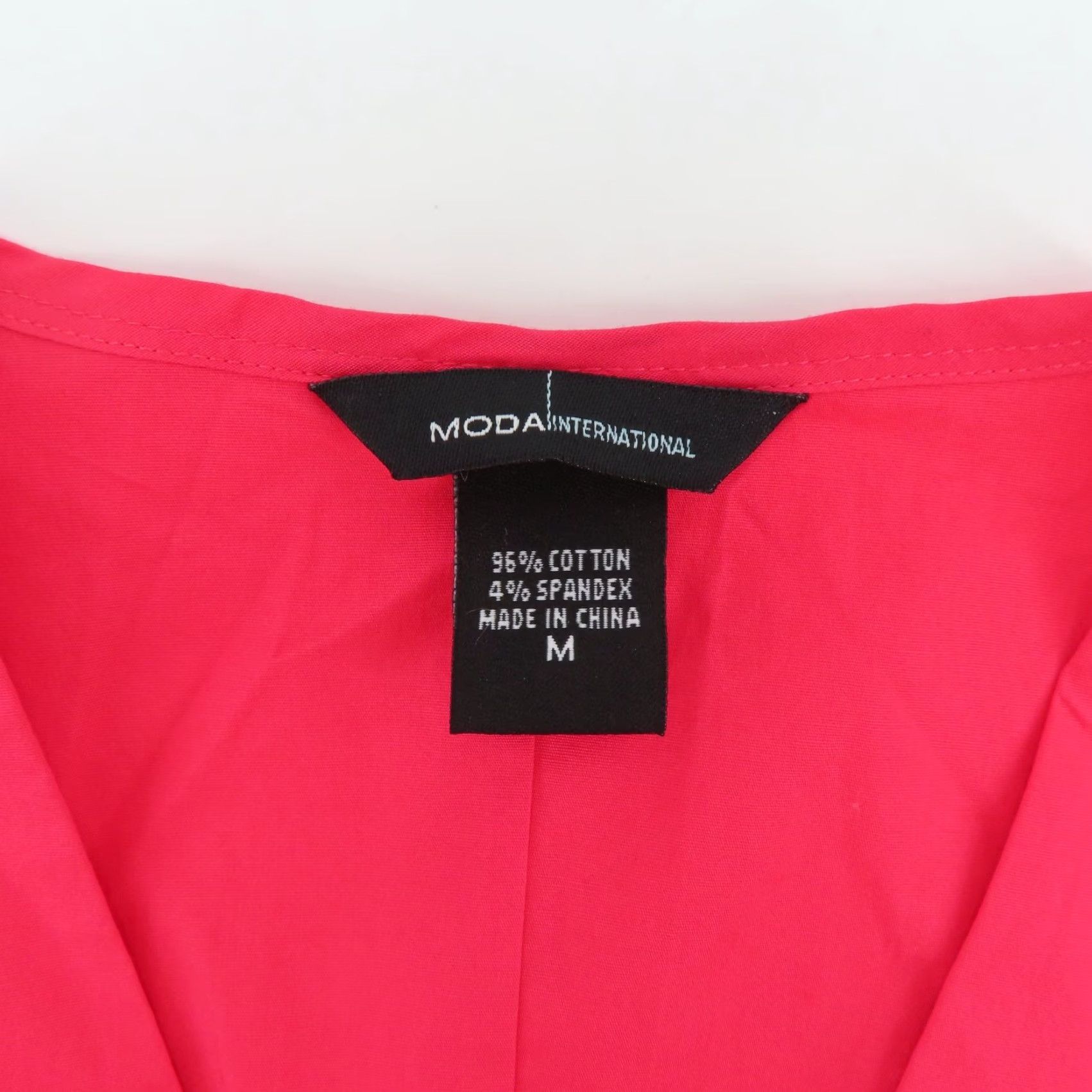 Vintage VINTAGE Moda International Womens Medium Red Pink V Neck Sleeveless Shirt Top Blouse Size M / US 6-8 / IT 42-44 - 5 Thumbnail