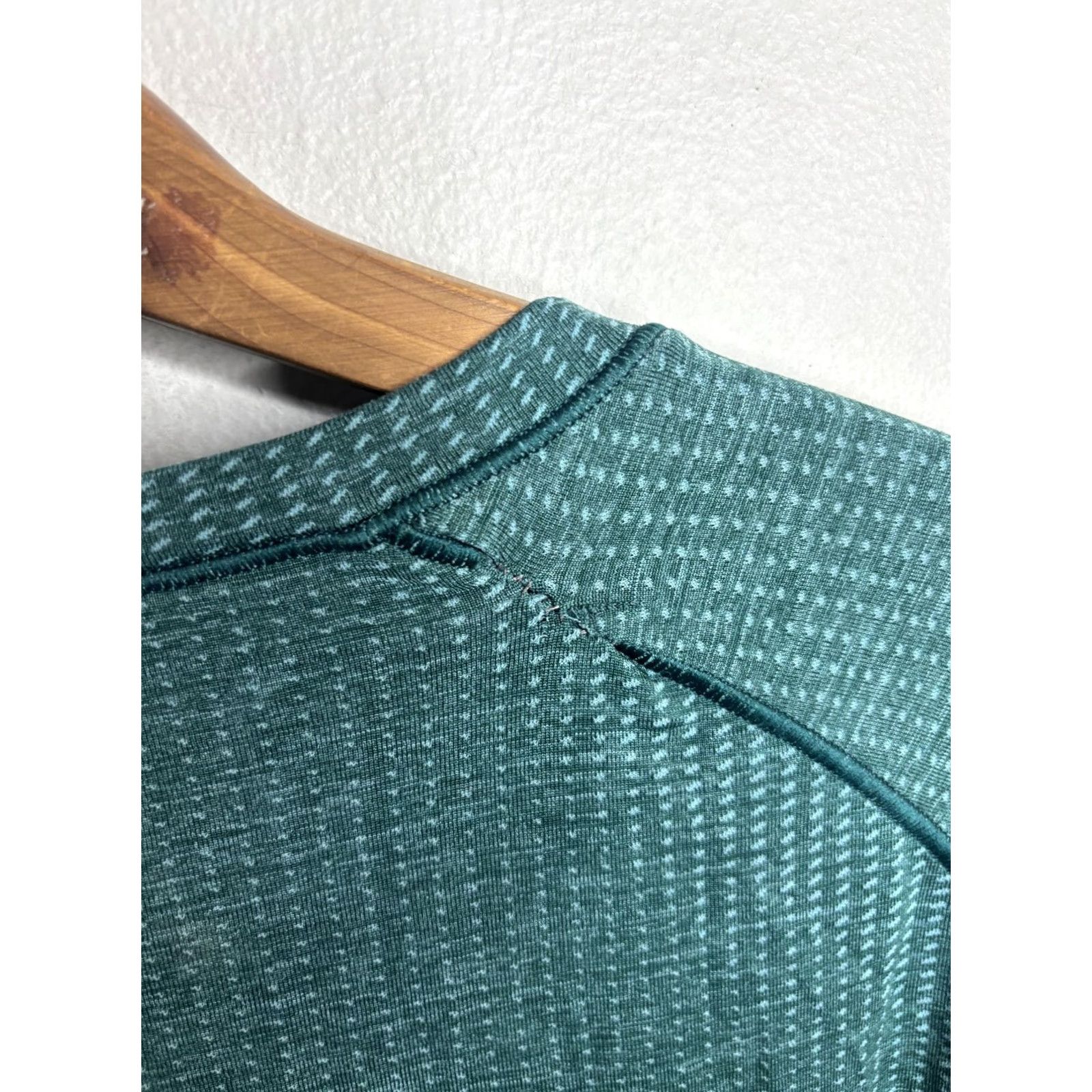 Lululemon Lululemon Long Sleeve Shirt Mens Green Teal Crewneck Raglan Athletic Running Size US L / EU 52-54 / 3 - 6 Thumbnail