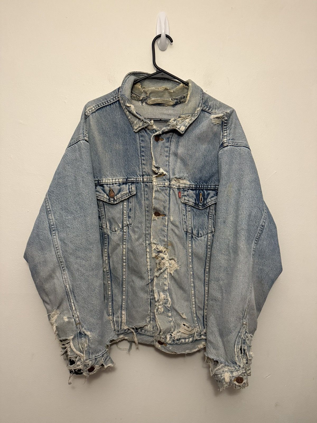 Vintage Levi’s Distressed Thrashed Denim Workwear Jacket