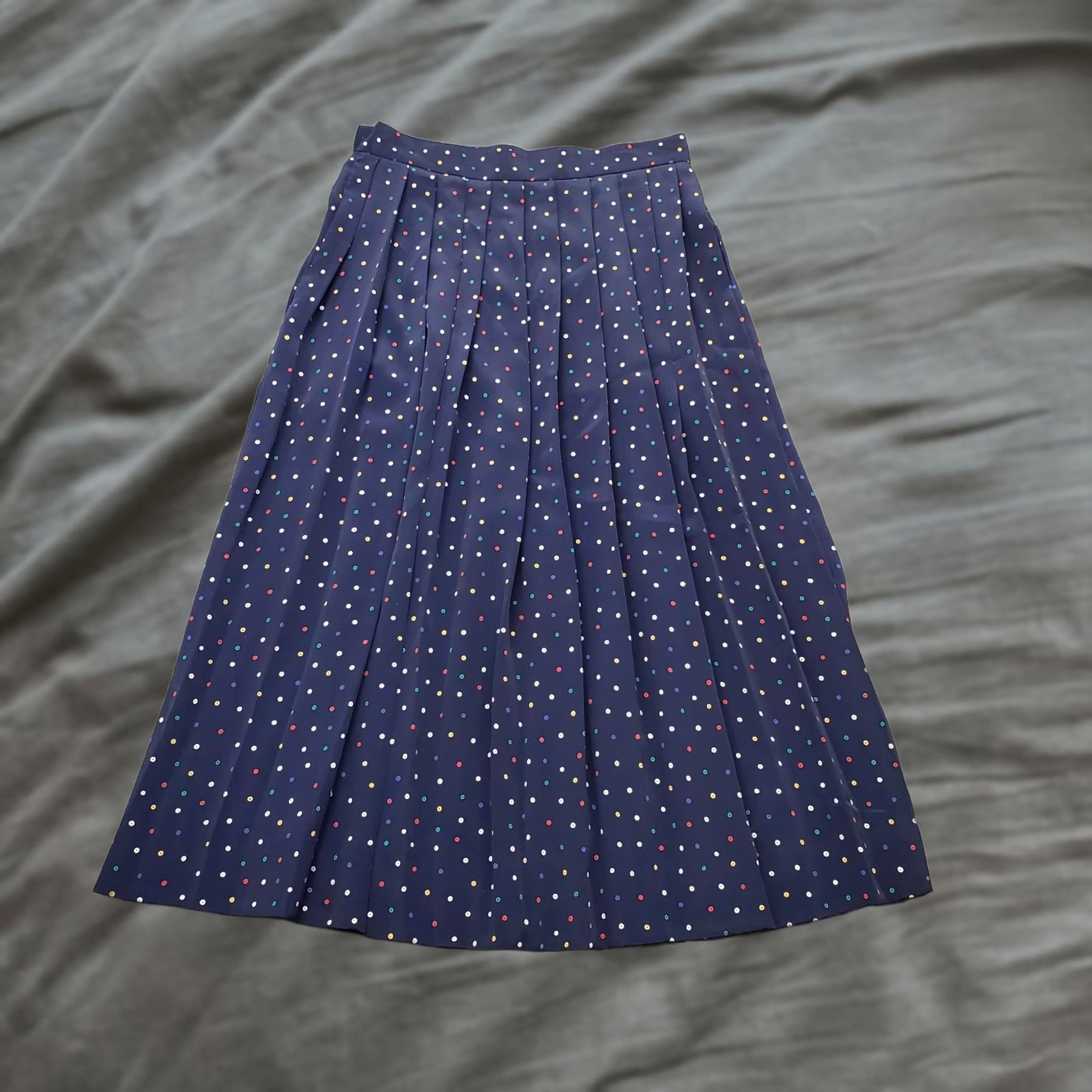 Talbots Talbots A-Line Skirt Womens Size 6 Multicolor Polka Dot Pleated Front Side Button Skirt Size 28" / US 6 / IT 42 - 1 Thumbnail