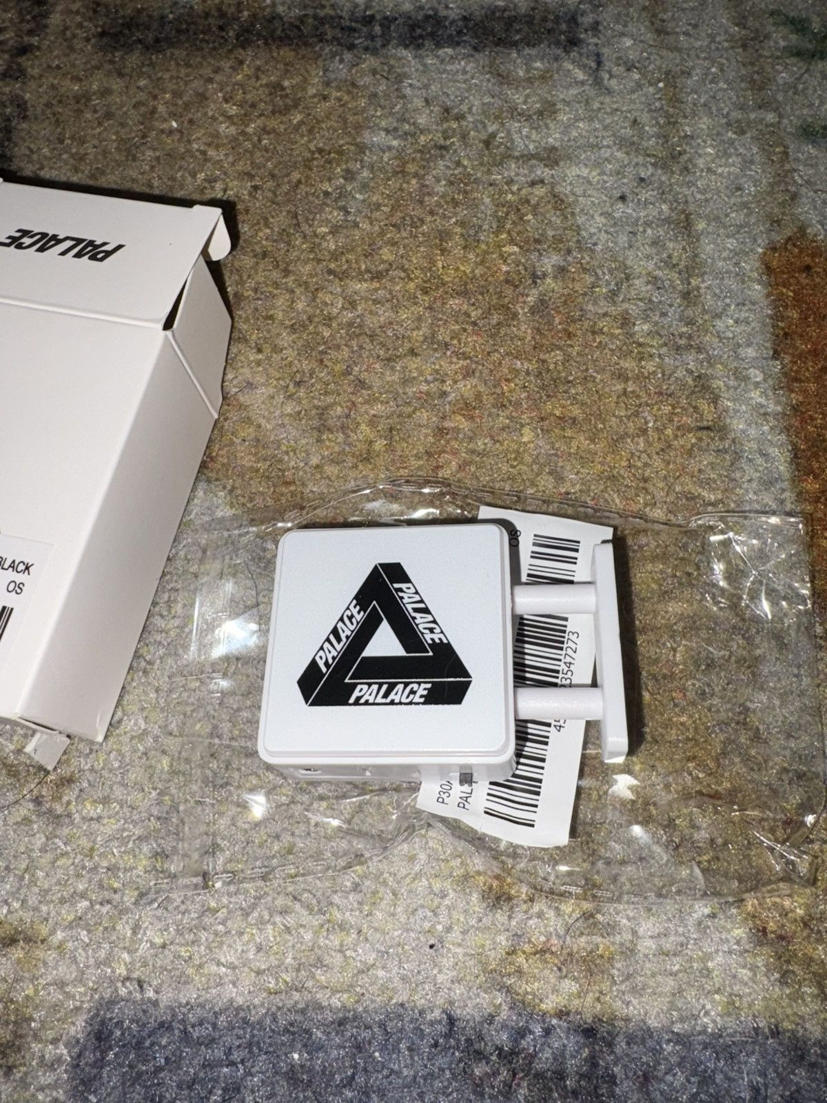 Palace Palace Pal-Mart LED Magnet Size ONE SIZE - 2 Thumbnail